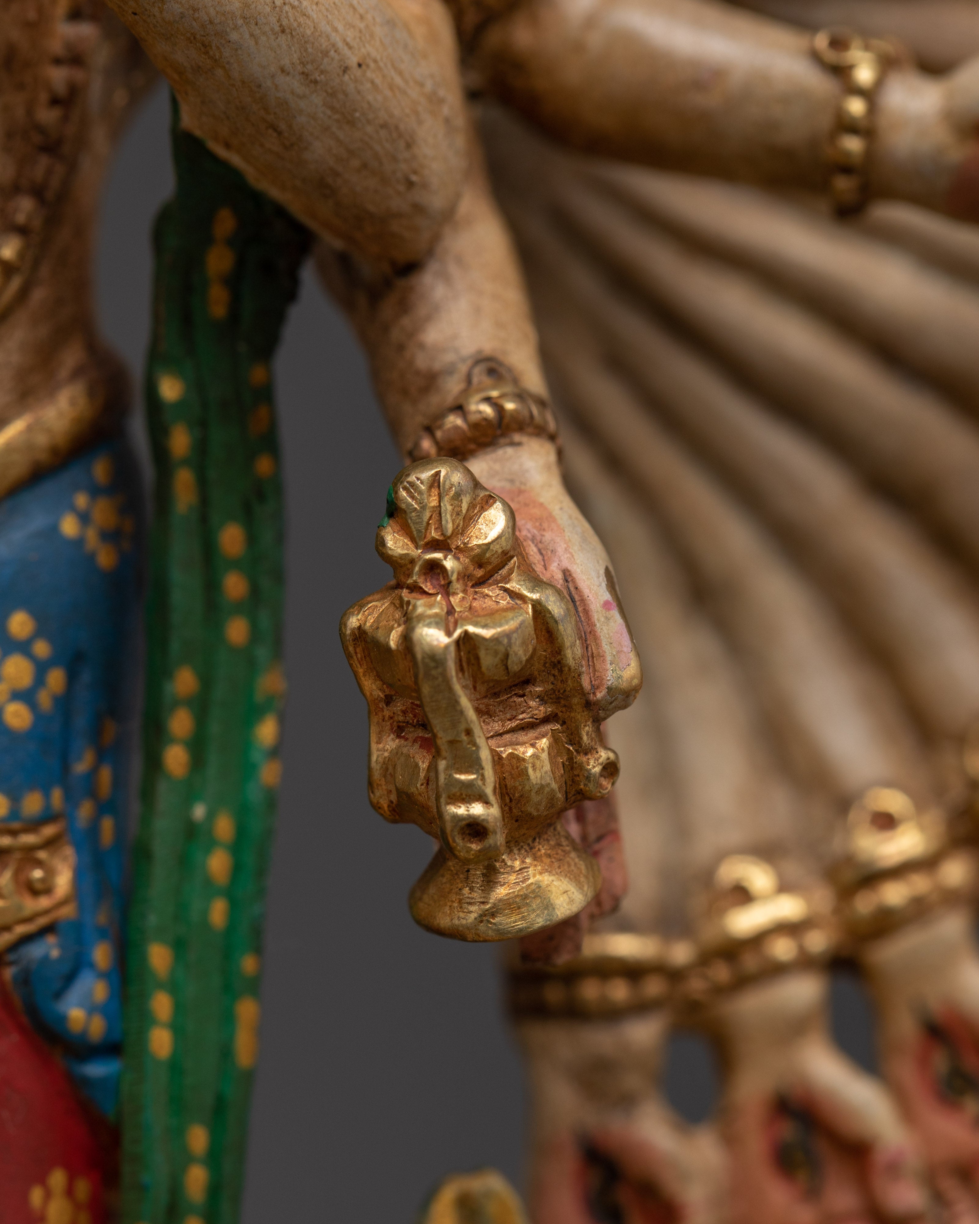 Buddhist Deity 1000 Armed Chenresig | Bodhisattva of Compassion
