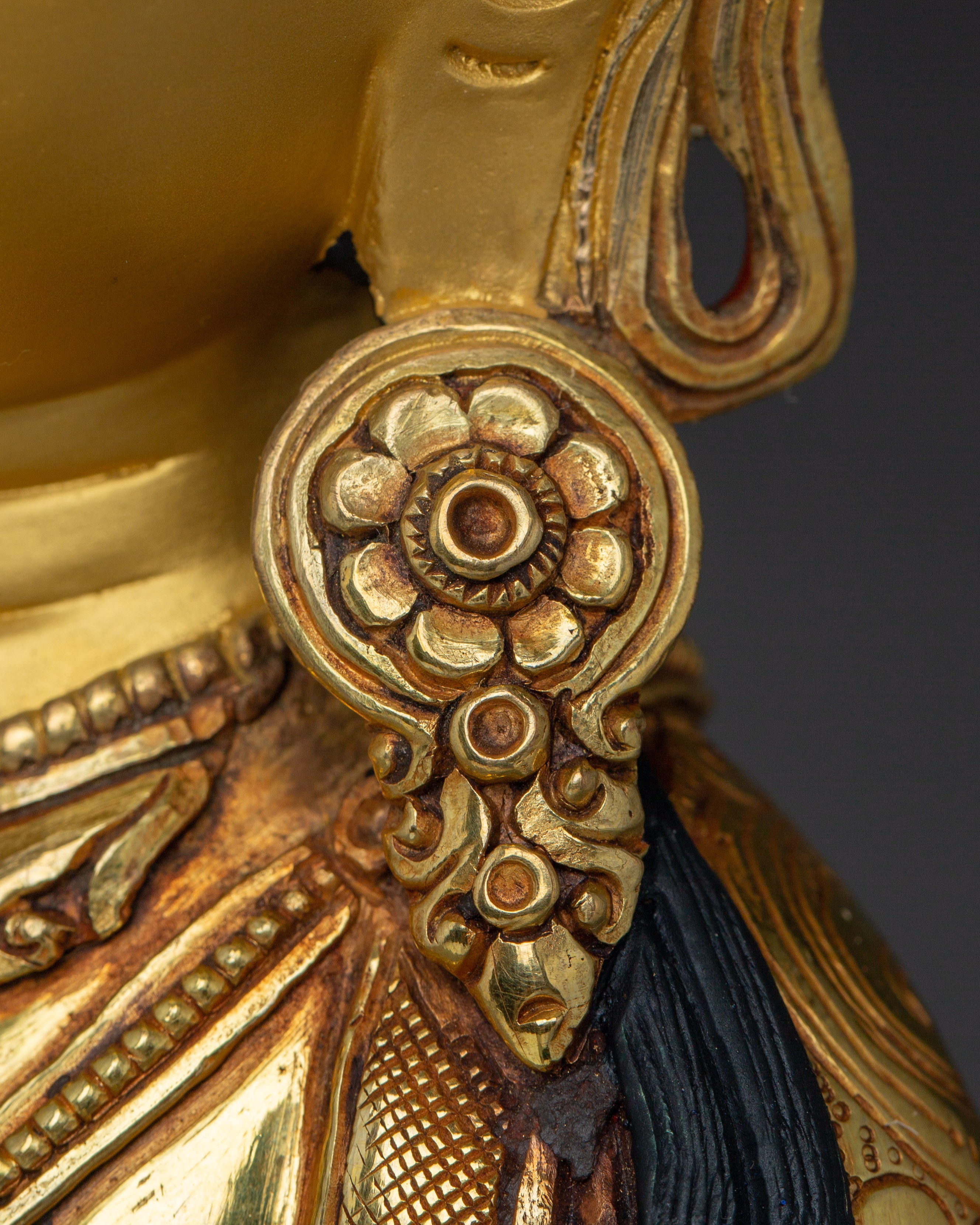 Golden Ksitigarbha Statue | Divine Bodhisattva Being
