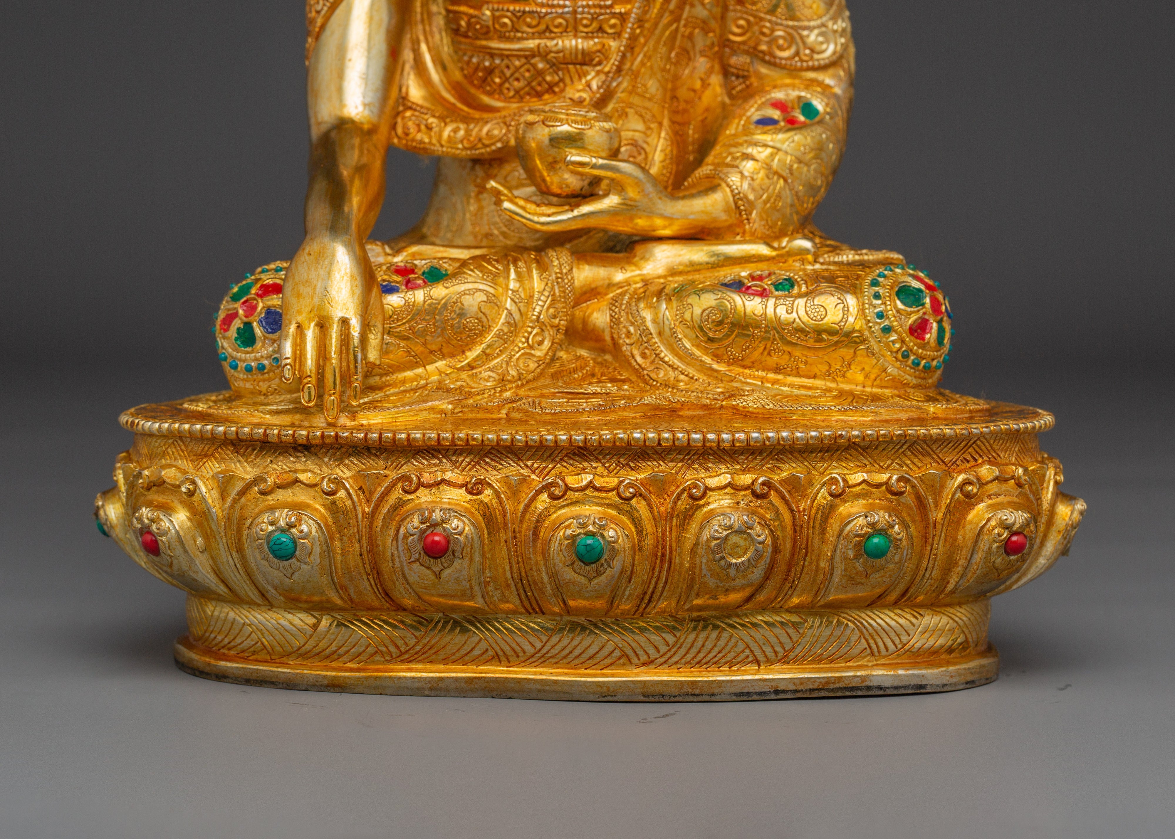 Symbol of Peace Gautama Buddha Statue | Shakyamuni Buddha Sculpture