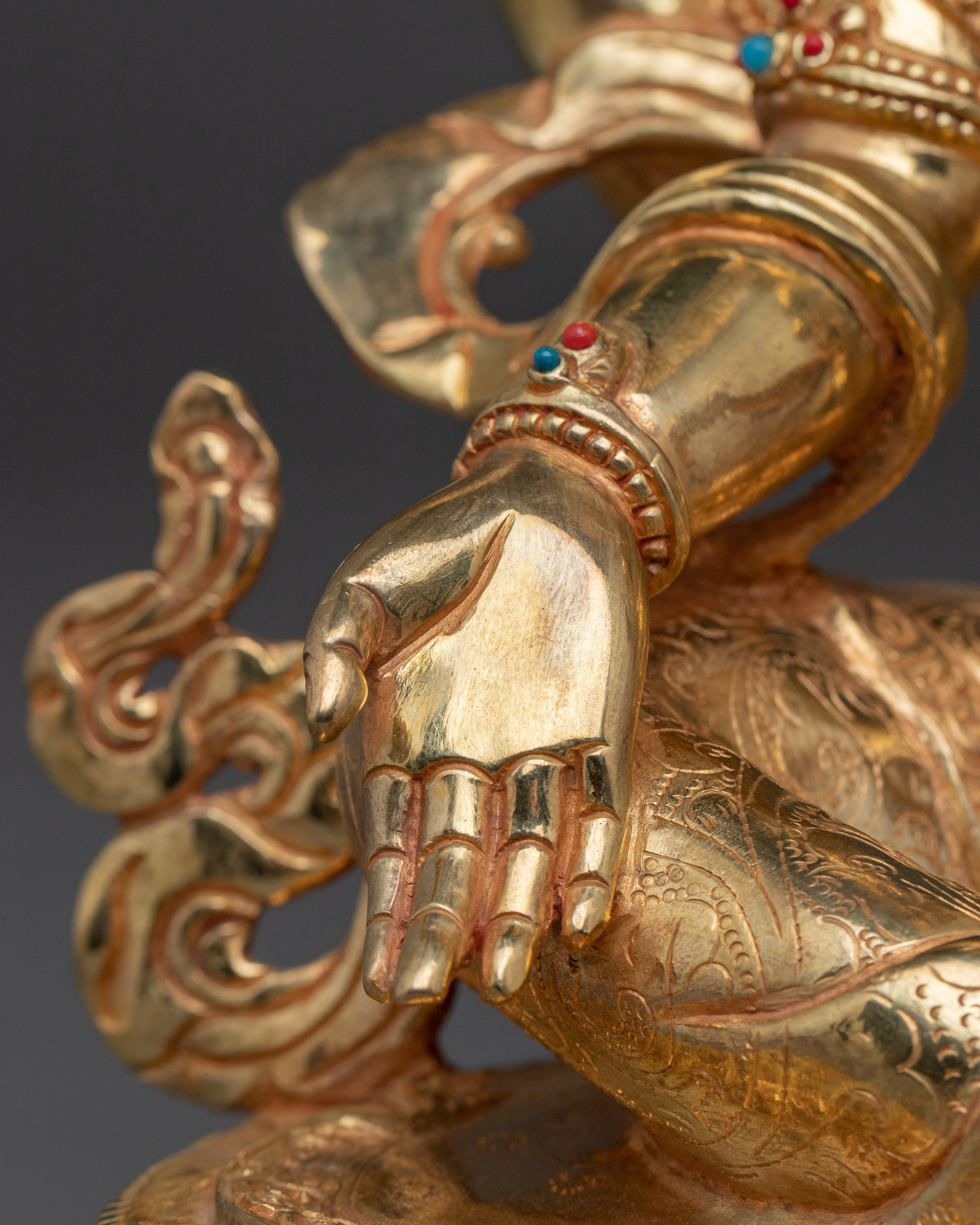 Laxmi Devi Golden Statue | Hindu Goddess of Wealth and Abundance