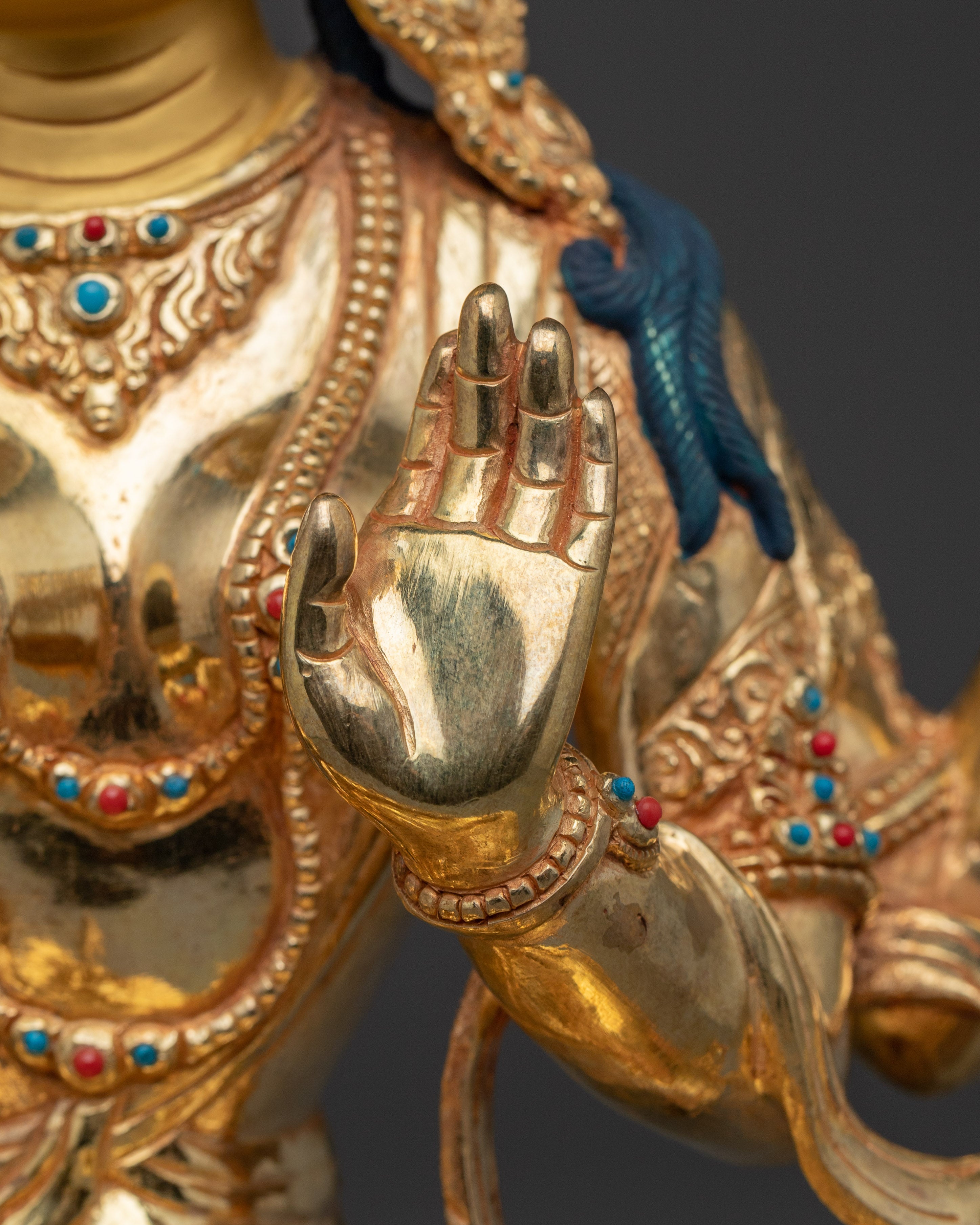 Laxmi Devi Golden Statue | Hindu Goddess of Wealth and Abundance