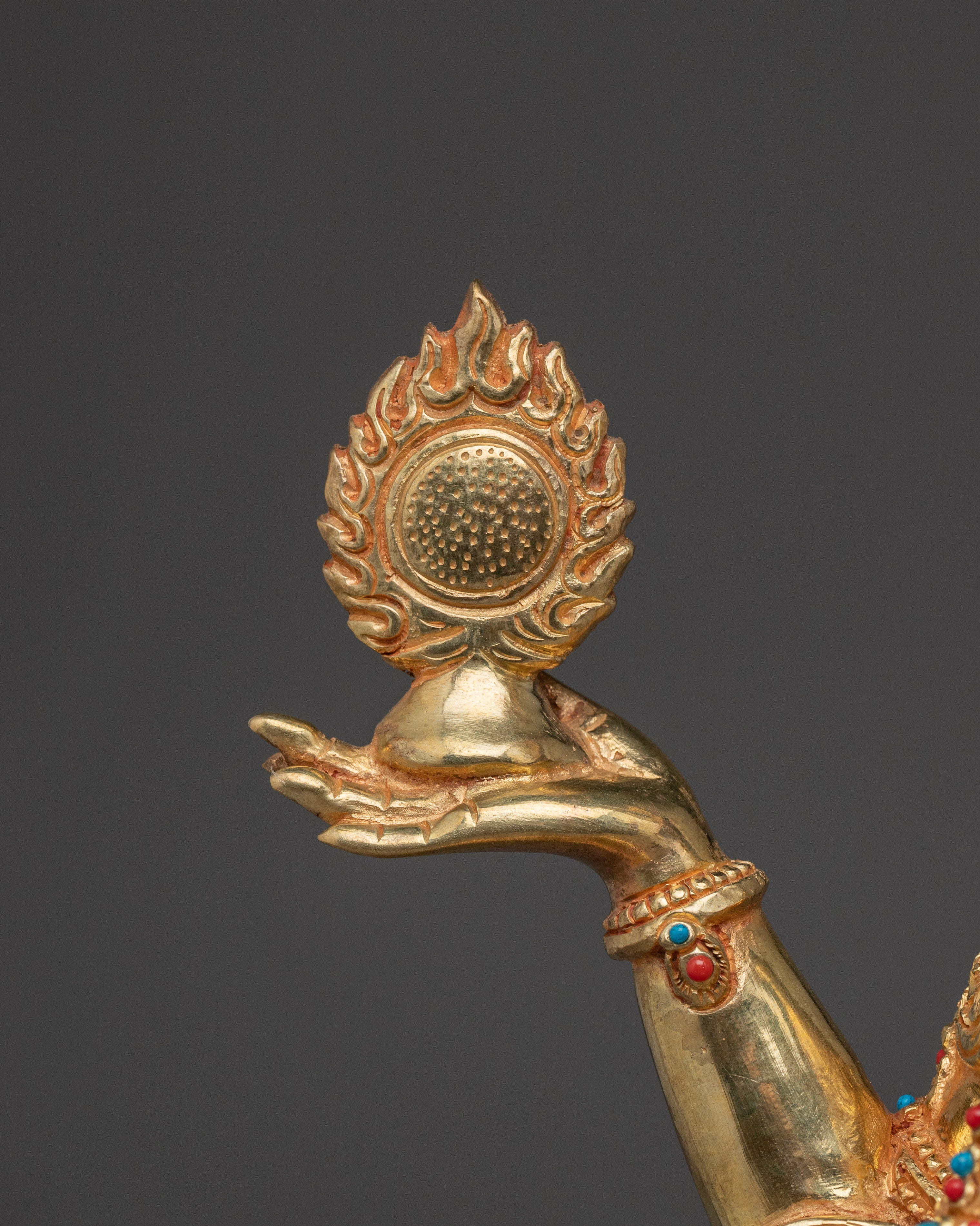 Laxmi Devi Golden Statue | Hindu Goddess of Wealth and Abundance