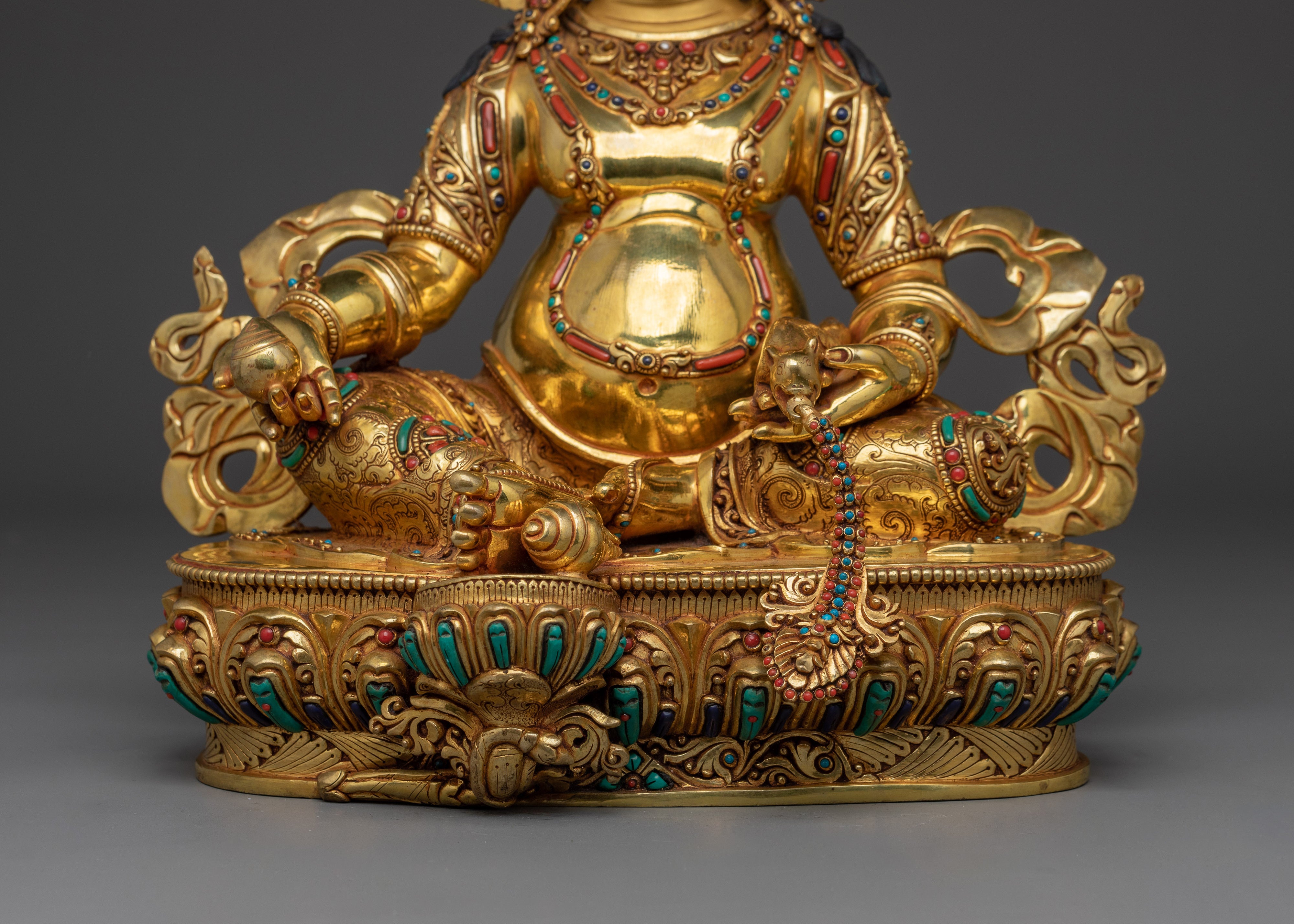 Wealth-attracting Tibetan deity | Buddhist Deity of Wealth