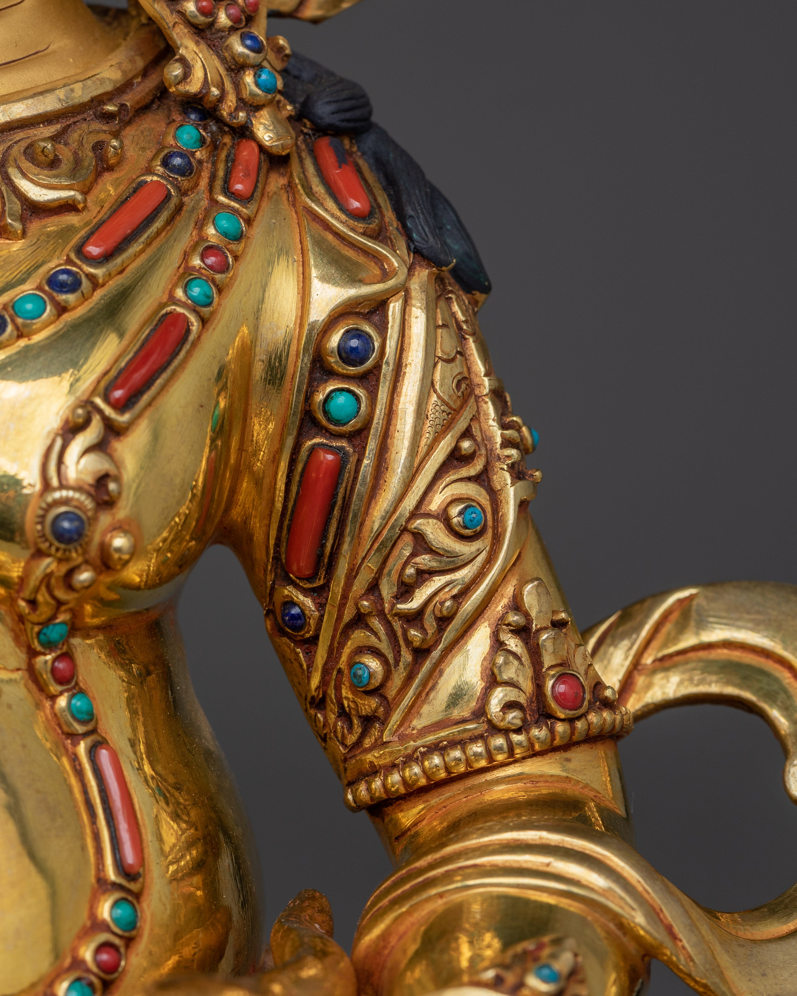 Wealth-attracting Tibetan deity | Buddhist Deity of Wealth