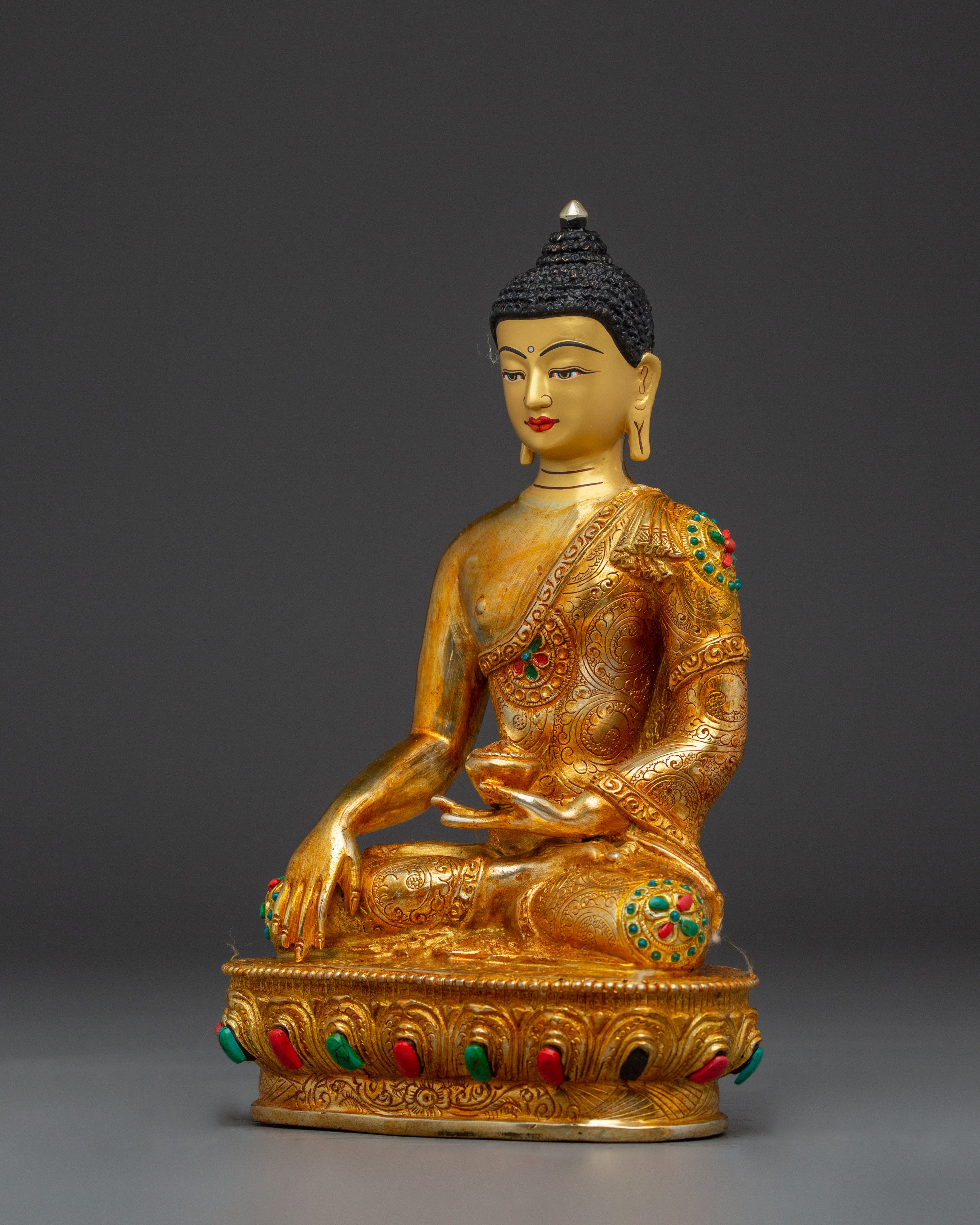 Peace Symbol Shakyamuni Buddha Statue | 24K Gold Gilded Art