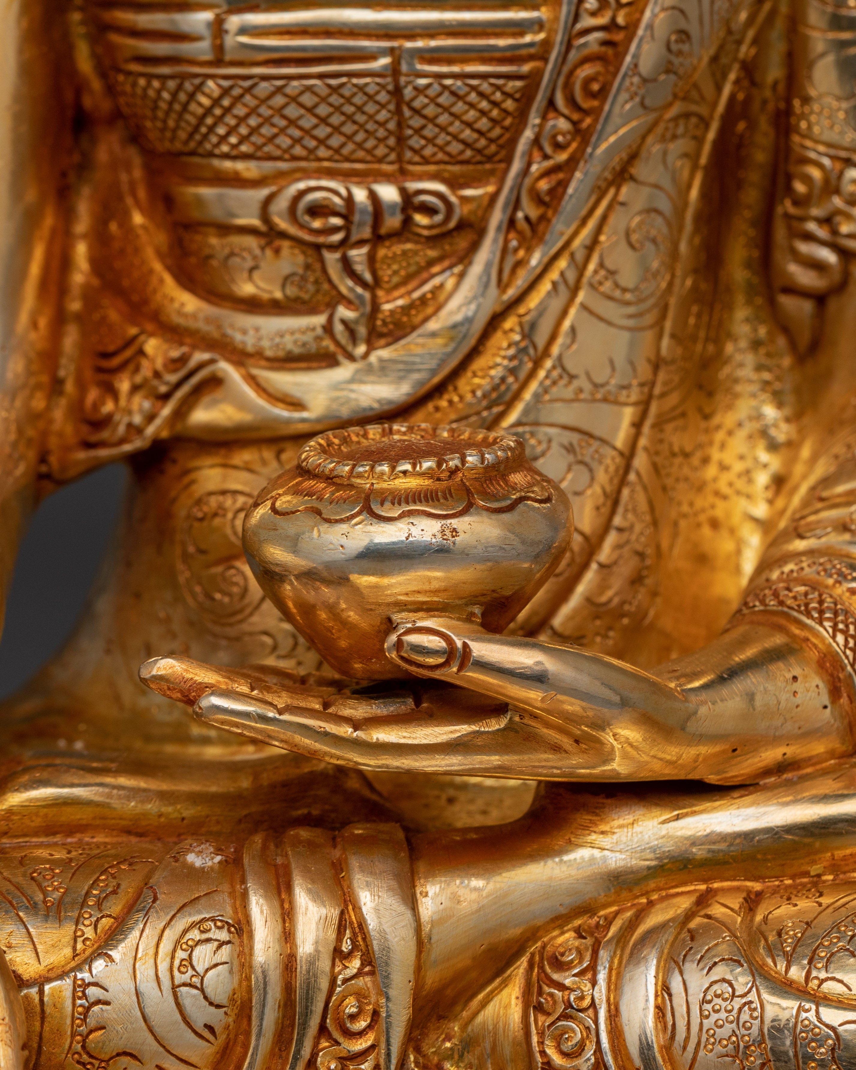 Gautama Buddha Decor Statue | Shakyamuni Buddha - Sage of the Shakyas