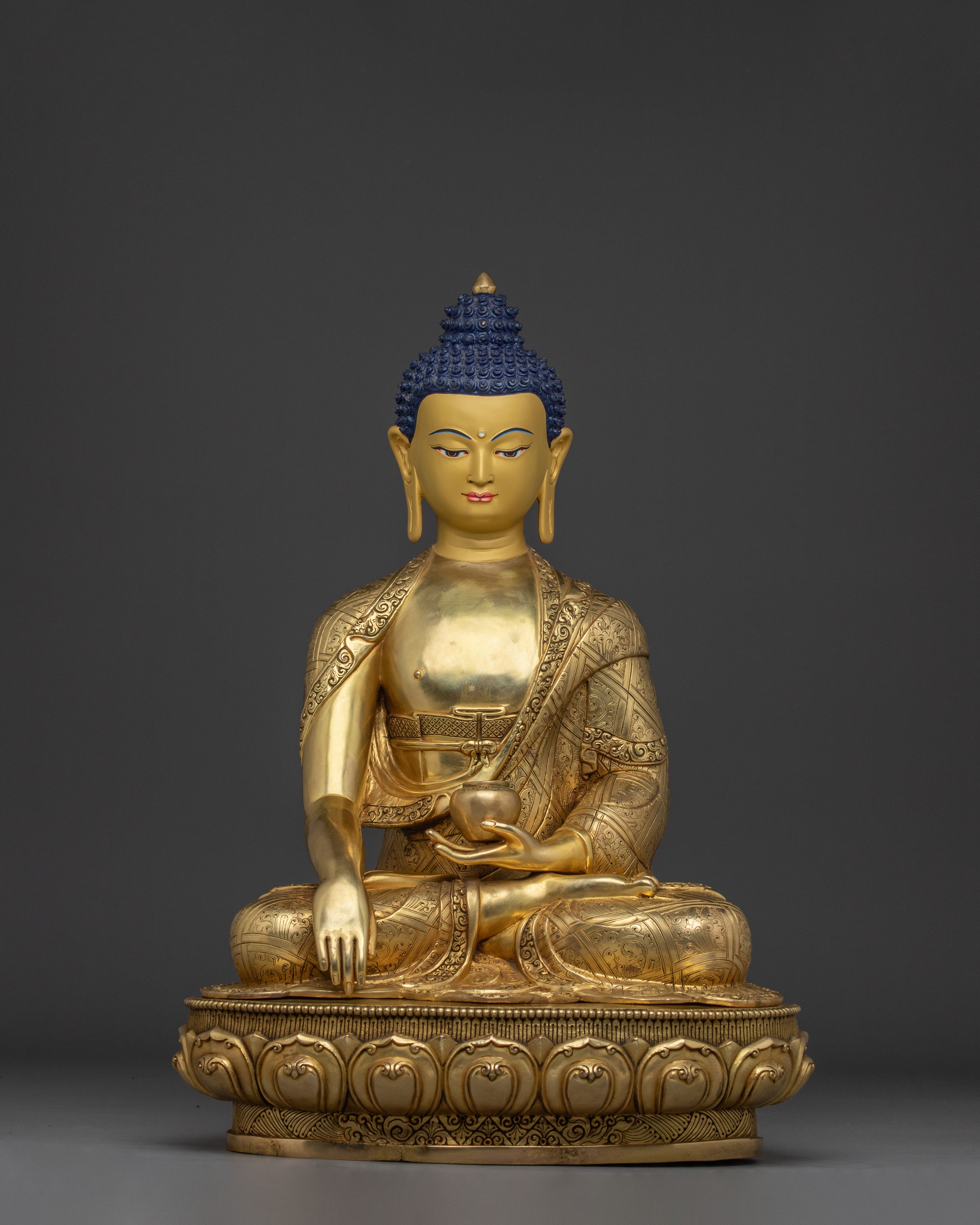 Majestic Shakyamuni Buddha statue 22.4" | Enlightened Buddha for Meditation