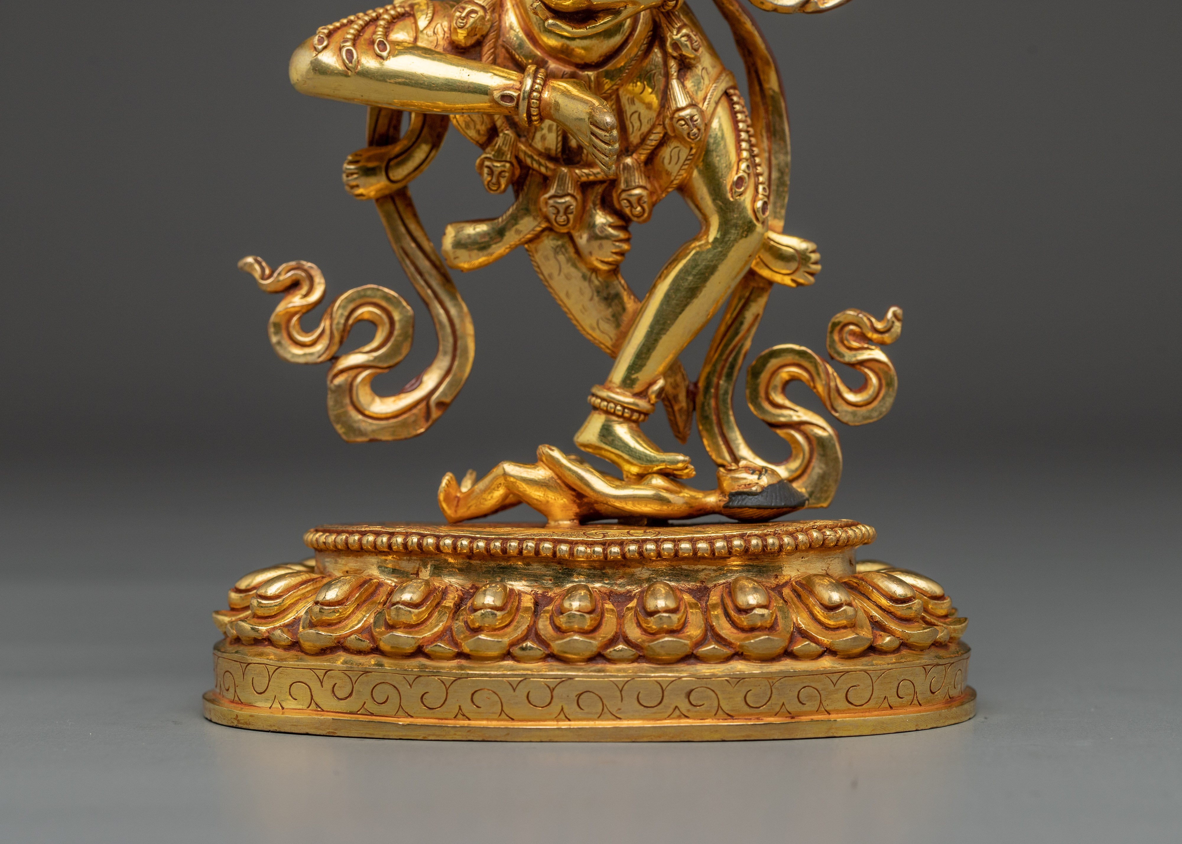 Dharma Protector Simhamukha Statue | Handcrafted Sculpture