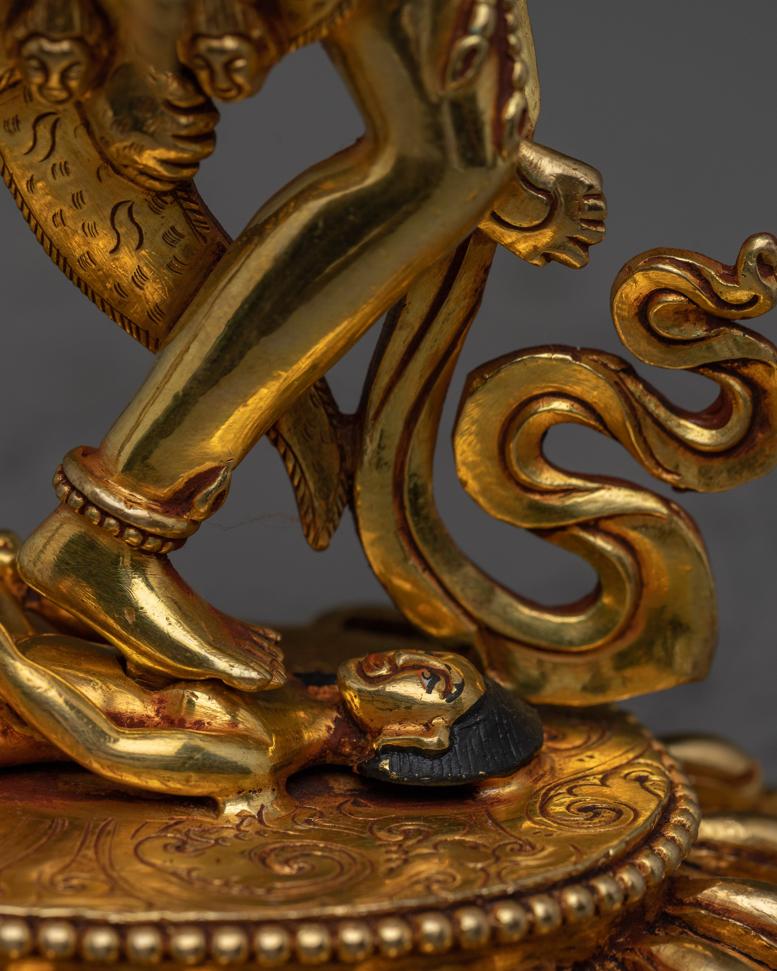 Tibetan Deity Kurukulla | Multi - Armed goddess