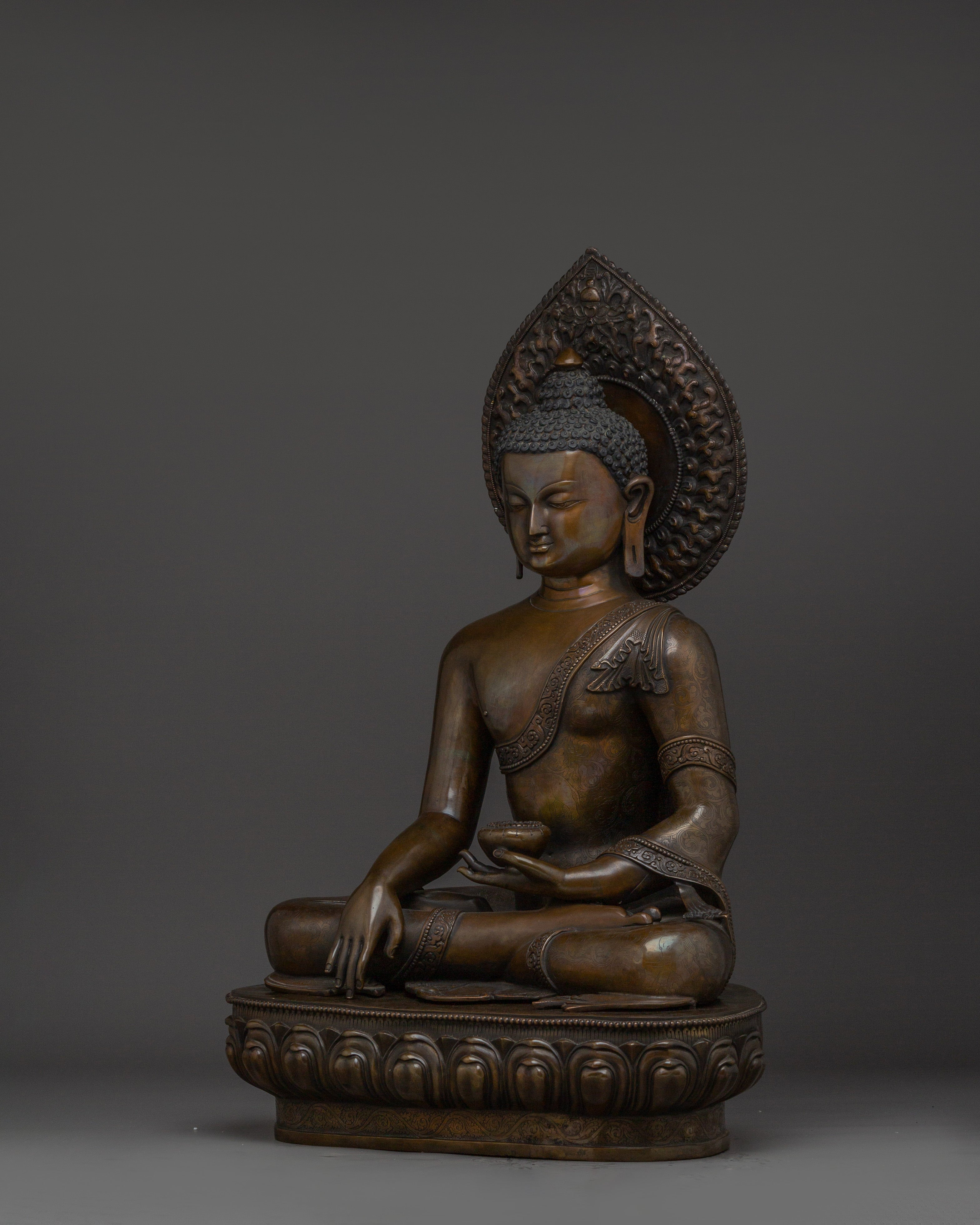 Enlightenment Statue of Shakyamuni Buddha | Symbol of Peace