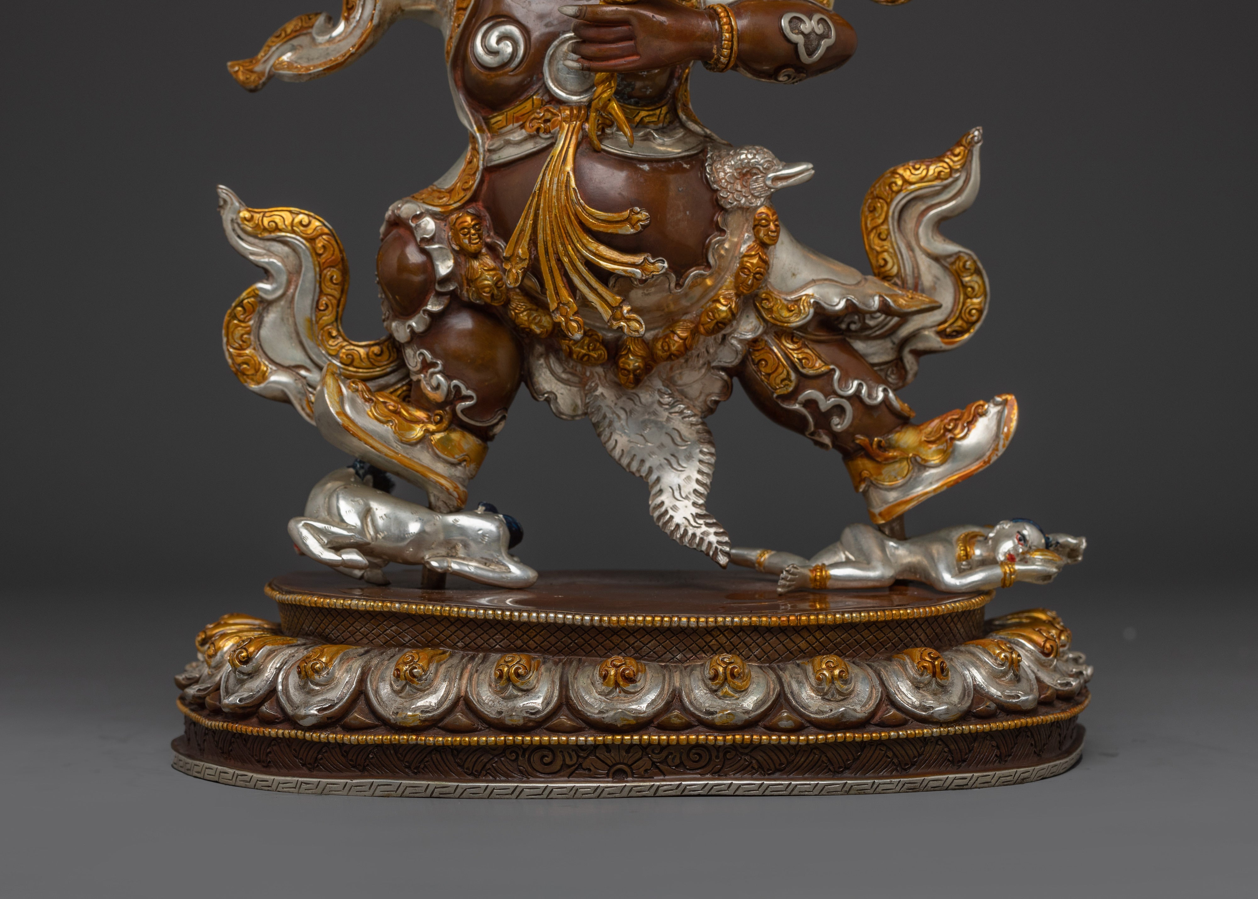 Dharma Guardian Mahakala Bernagchen Statue | Wrathful Protector
