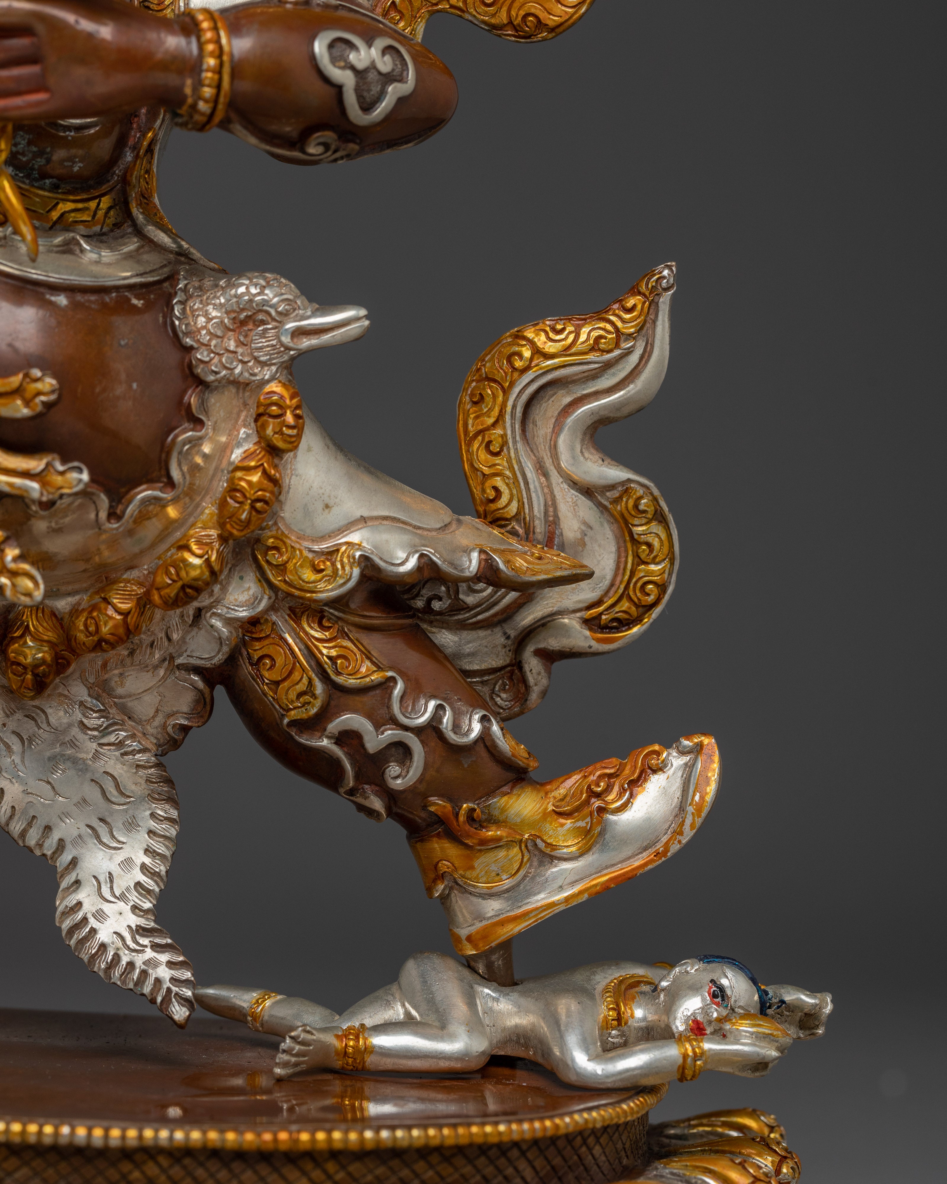 Dharma Guardian Mahakala Bernagchen Statue | Wrathful Protector