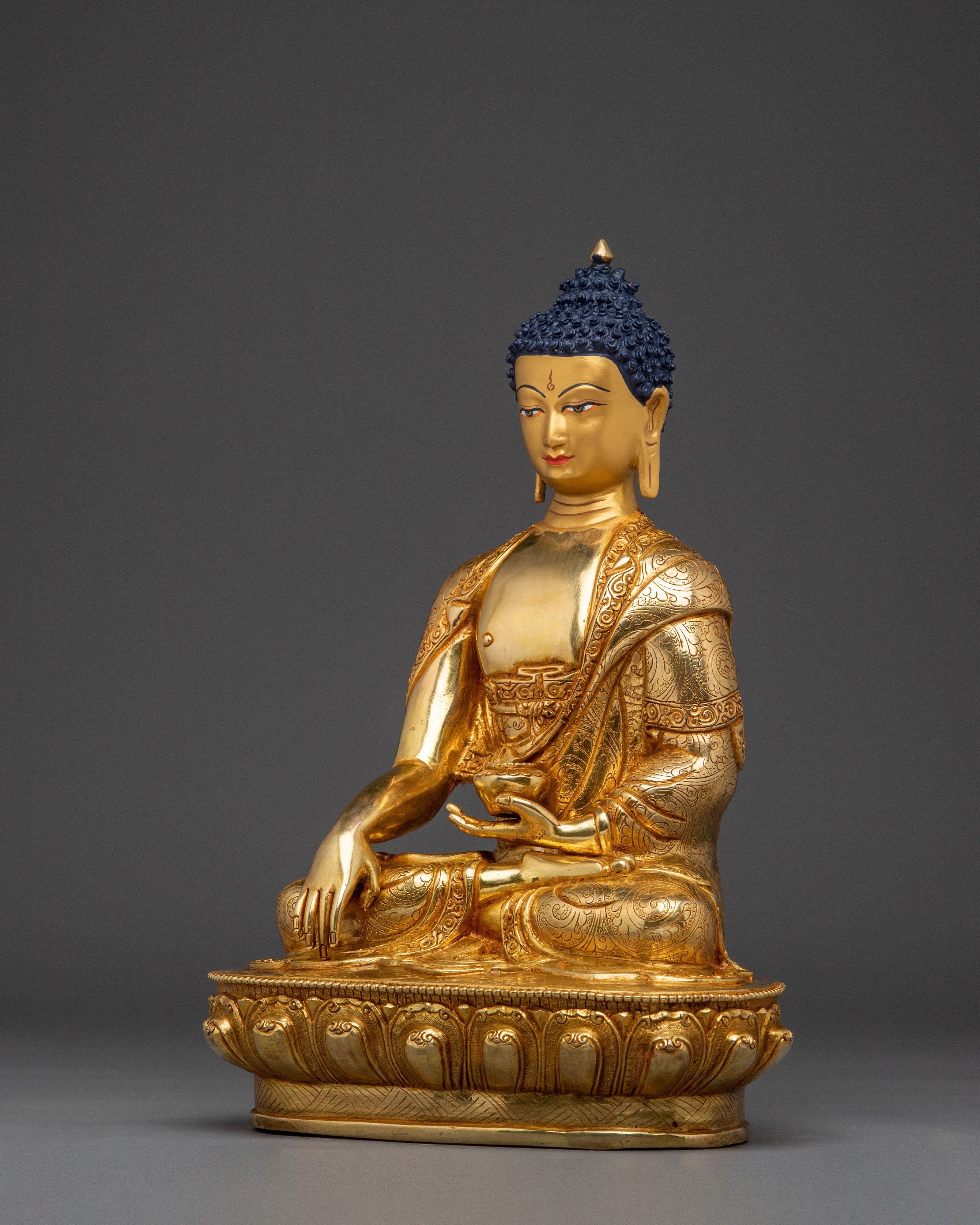 Handcrafted Shakyamuni Buddha Statue for Meditation | 24K Gold Gilded Copper Sculpture