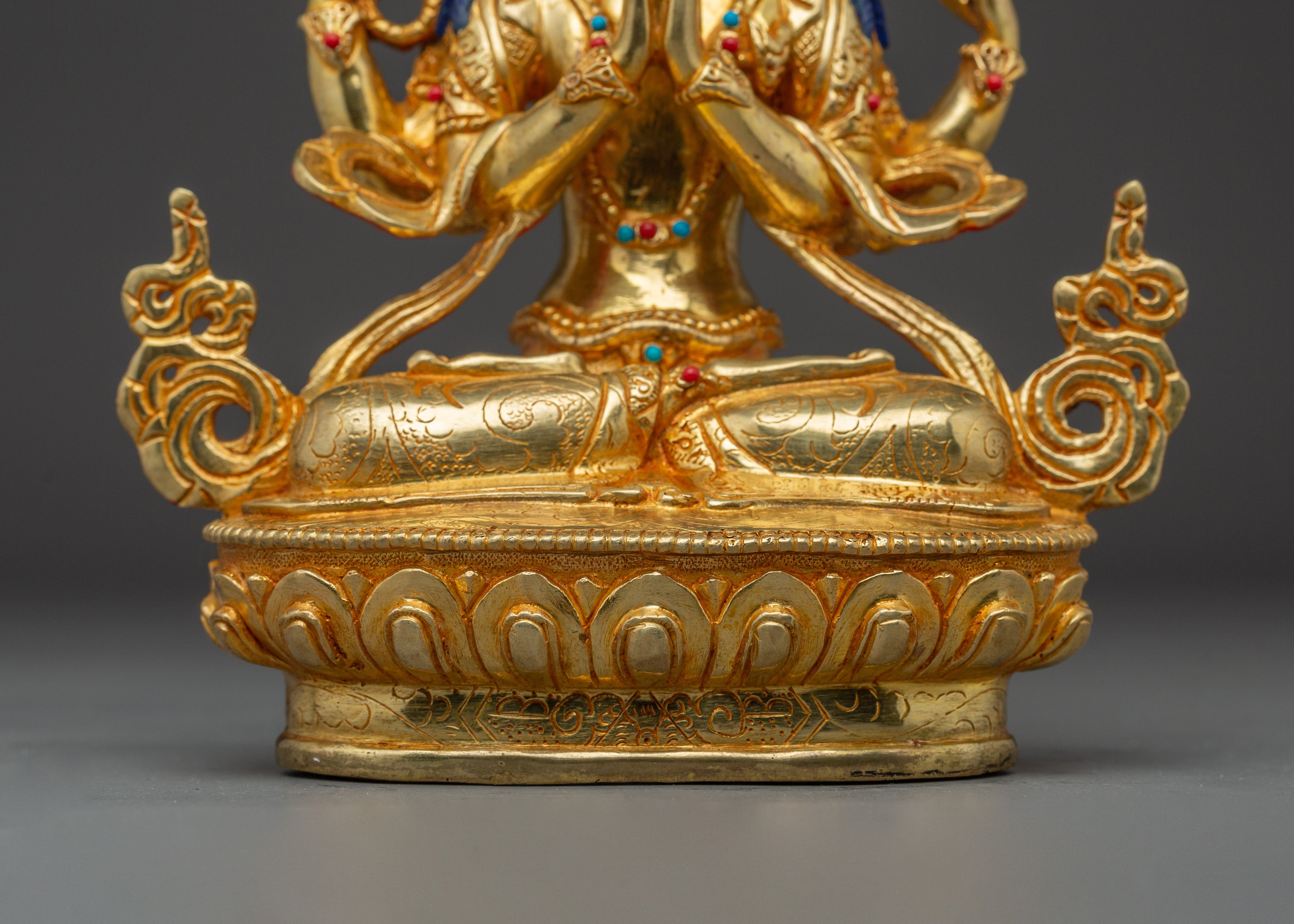 Divine Protector Chenrezig Statue | Bodhisattva of Compassion