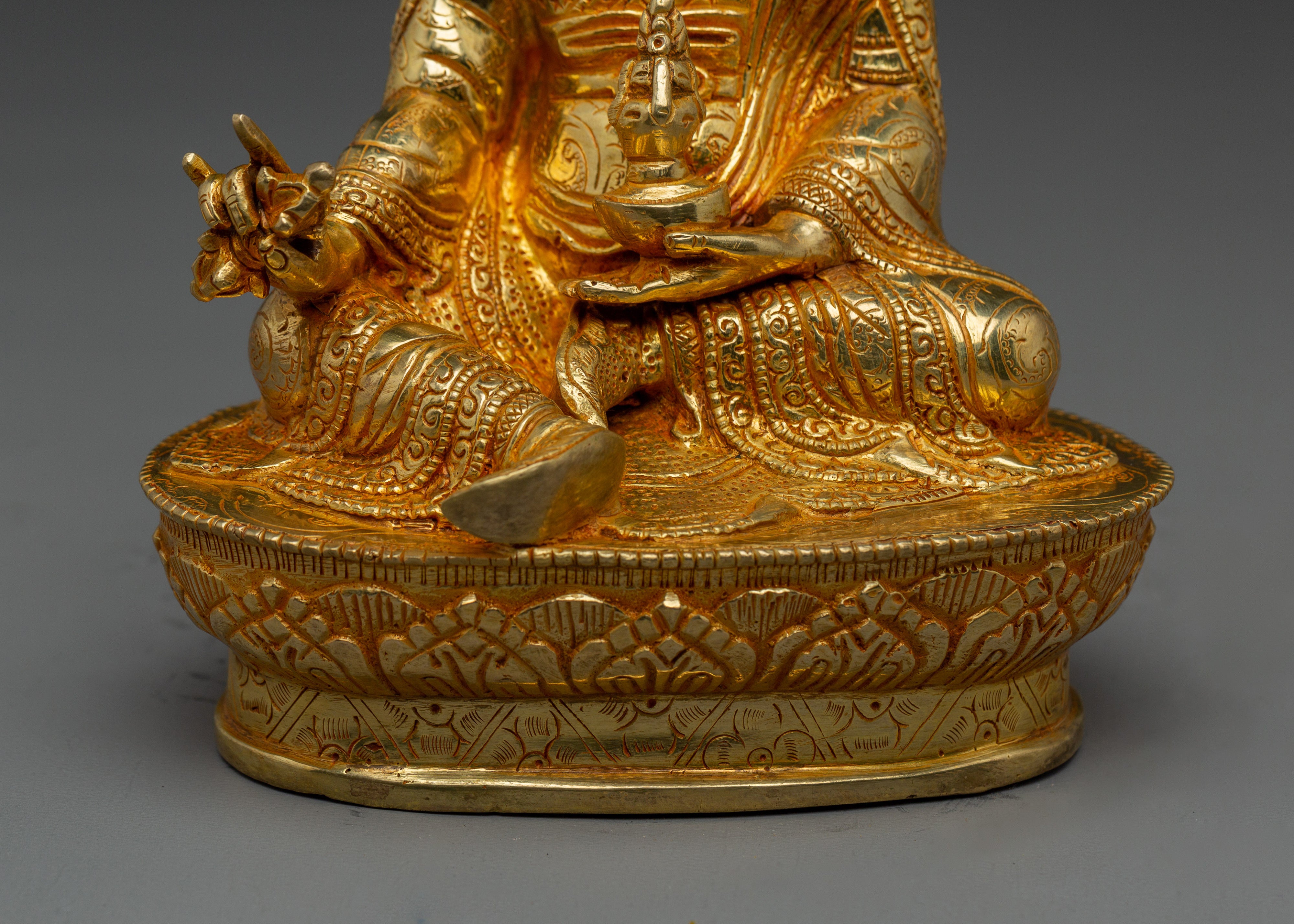 Divine Tantric Master Guru Rinpoche Artwork | Padmasambhava Statue