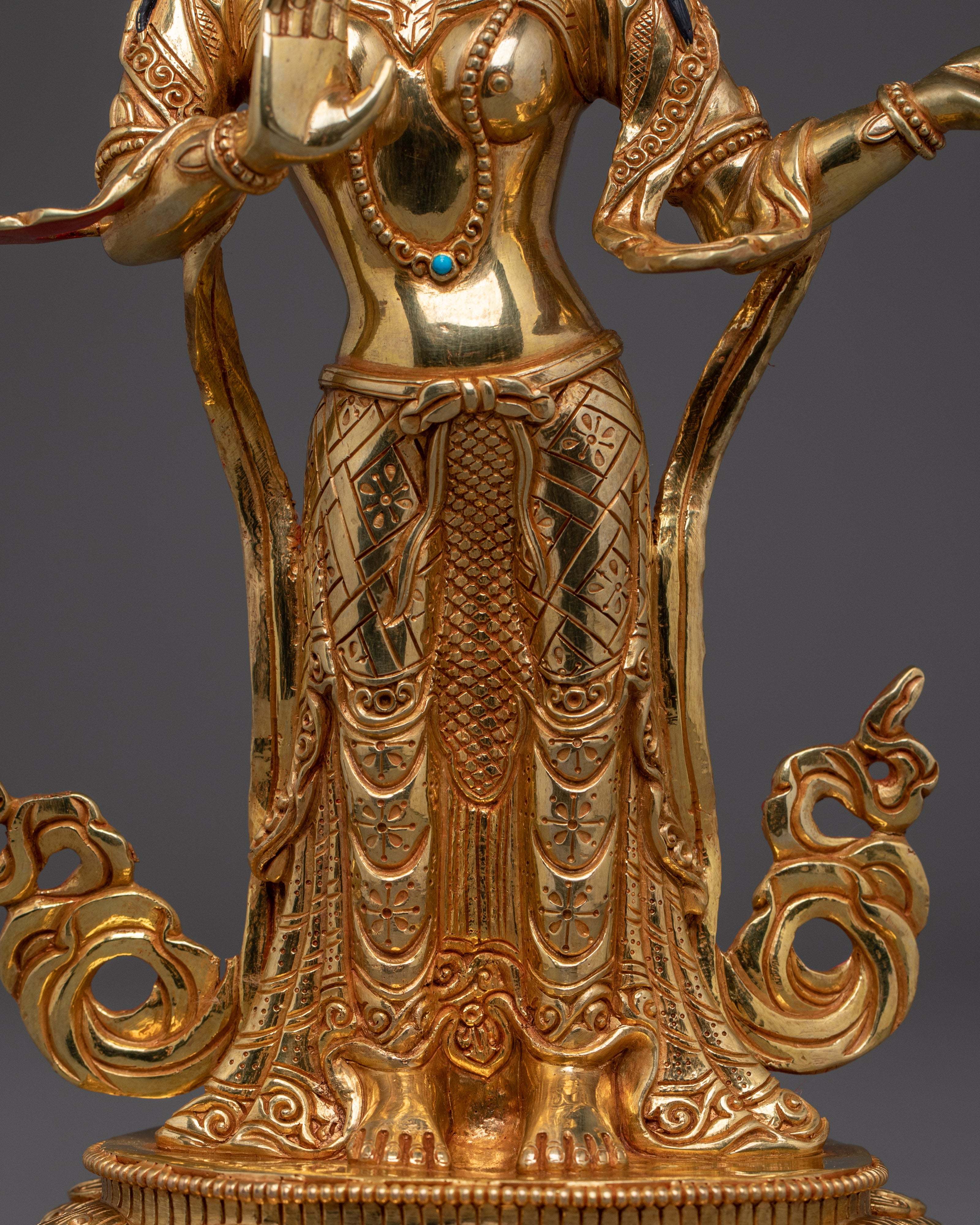 Yeshe Tsogyal and mandarva | Consort of Padmasambhava