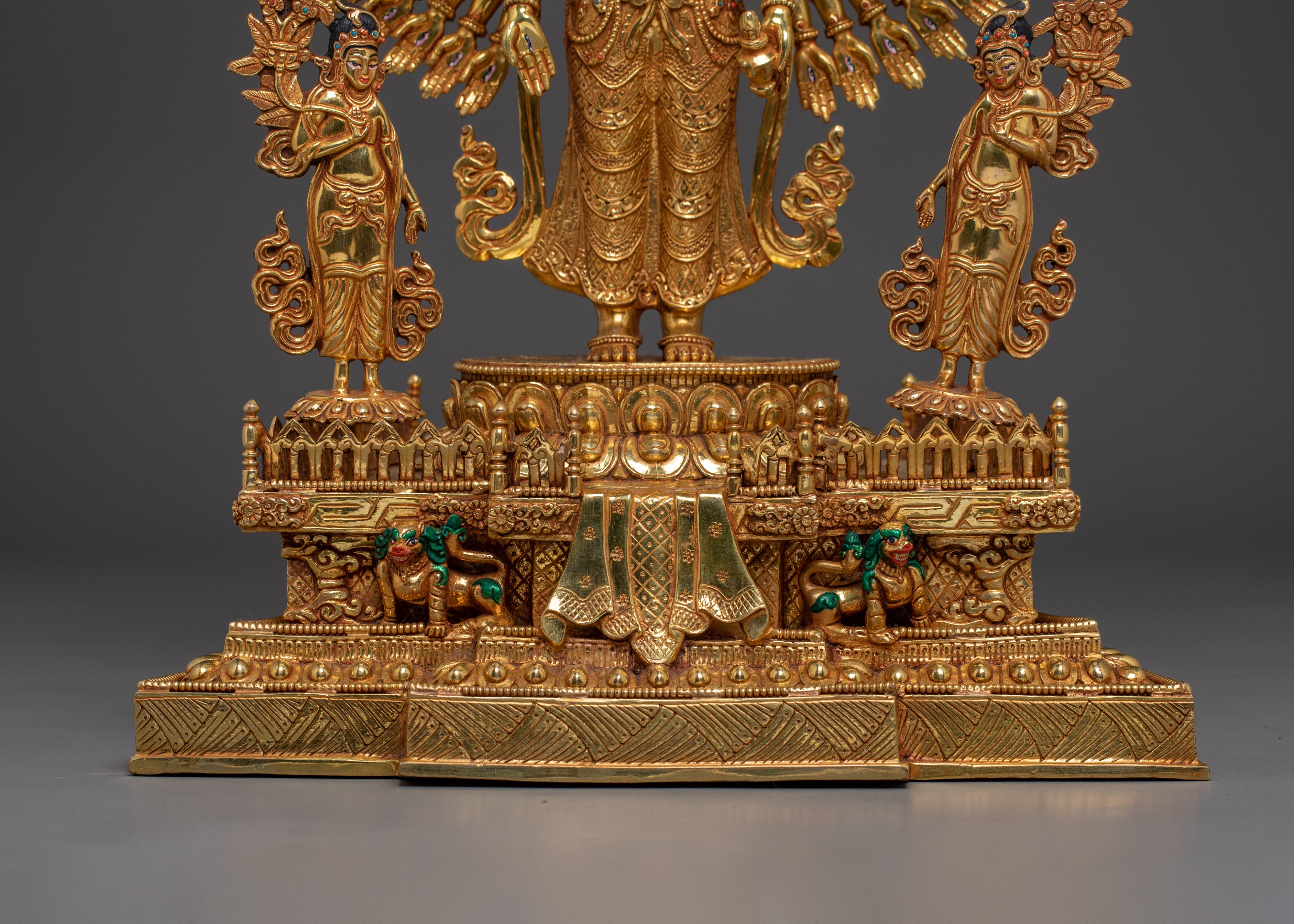 1000 Armed Chenrezig Gold Gilded Statue | The Bodhisattva of Infinite Compassion