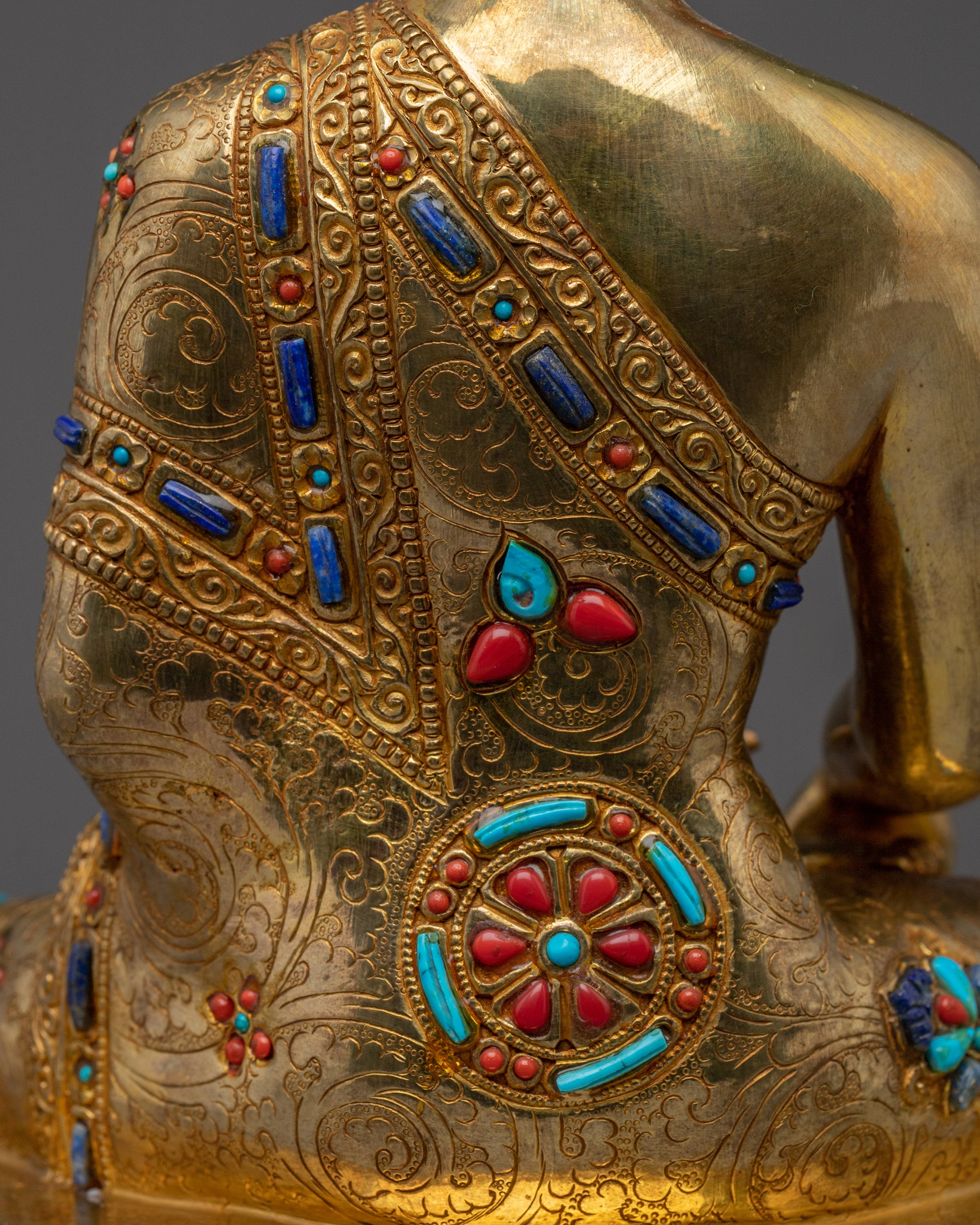 Paragon of Peace Shakyamuni Buddha | 24K Gold Gilded Statue