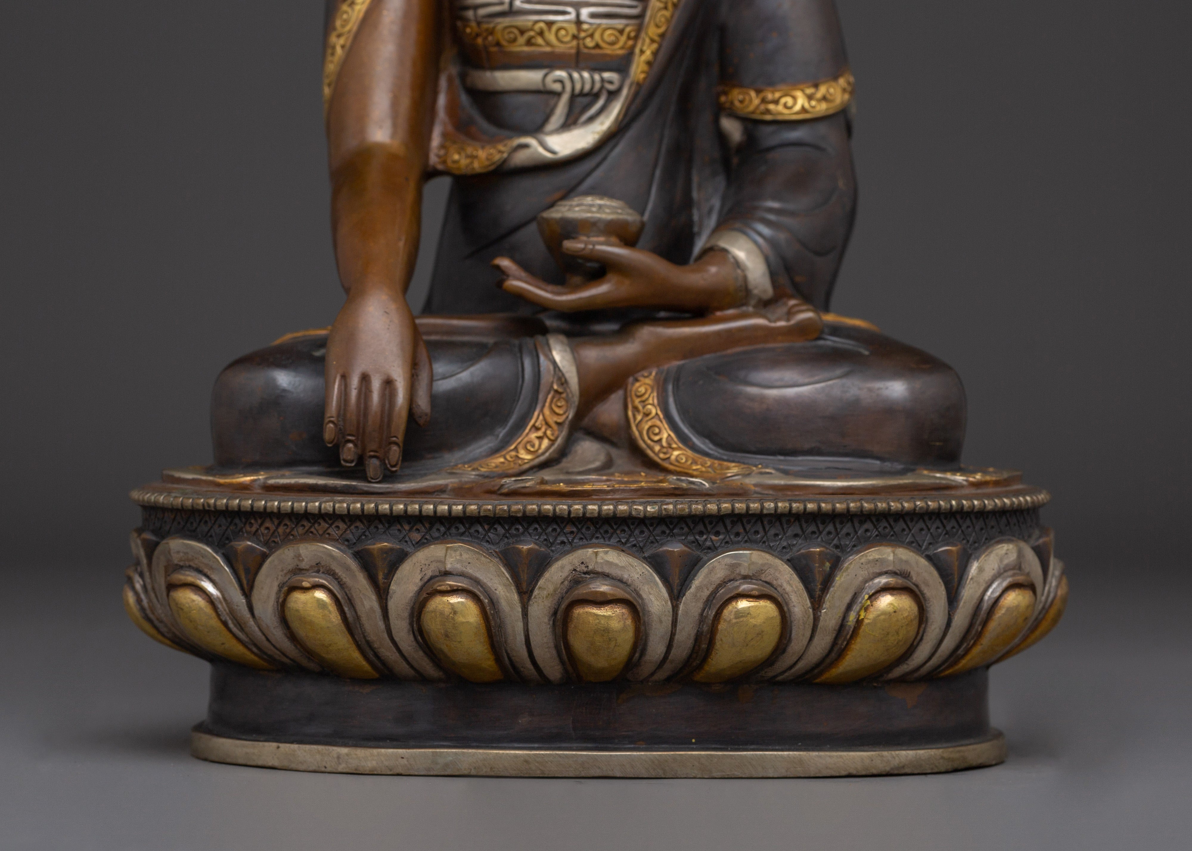 Elegant Oxidized Copper Shakyamuni Buddha Statue | Home Shrine & Mindfulness Practice