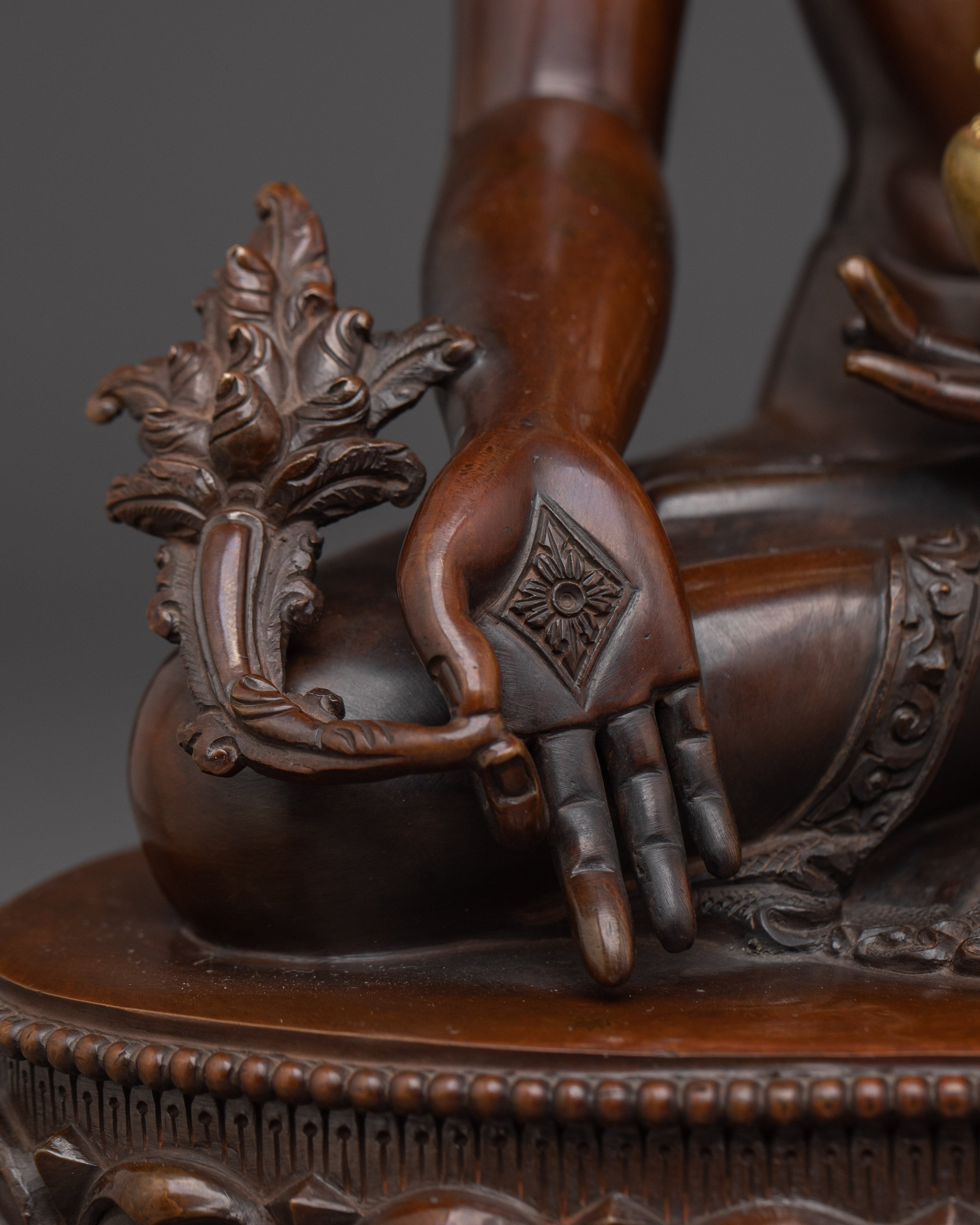 Divine Healer Medicine Buddha Statue | Bhaisajyaguru Artwork