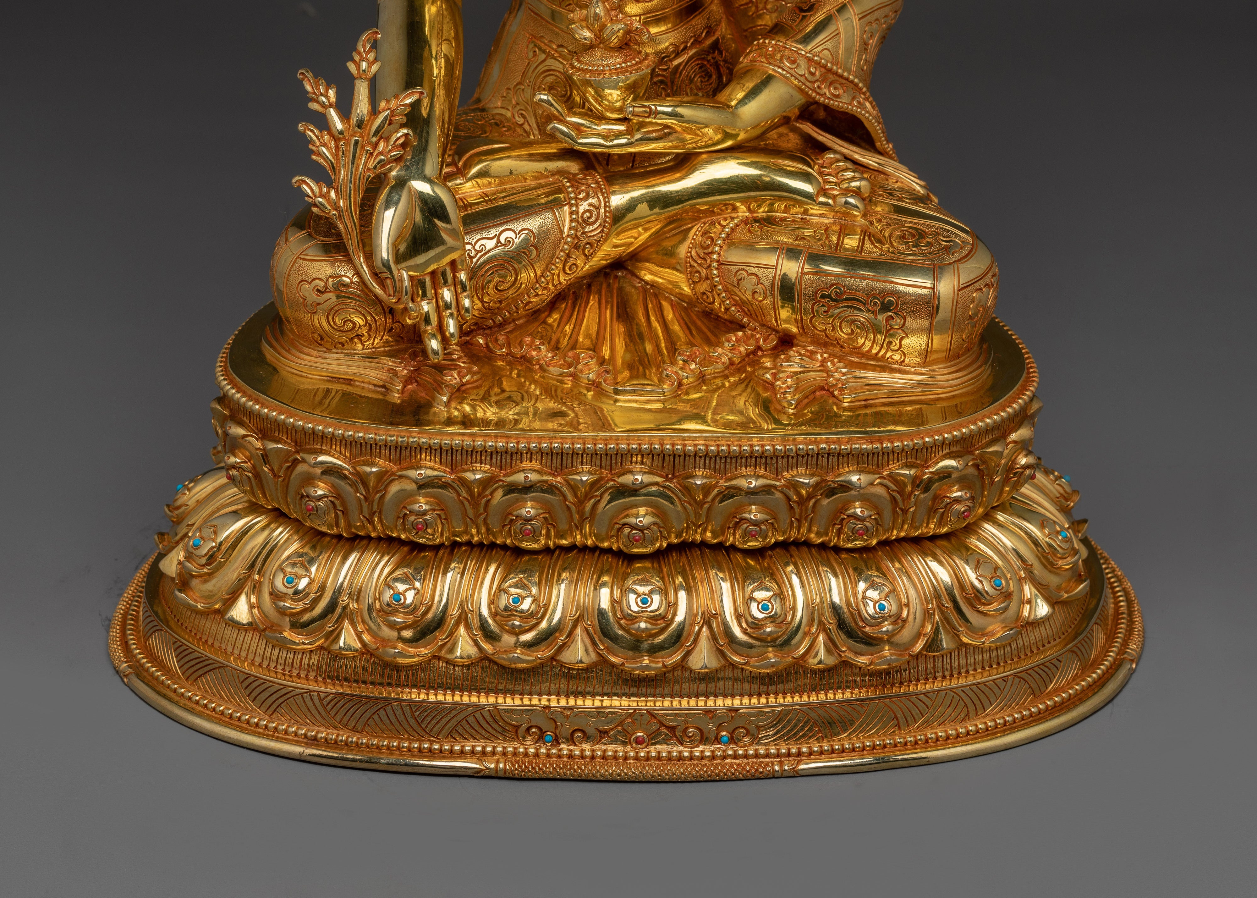 Statue of Healing Medicine Buddha | Healer of the Mind and Body