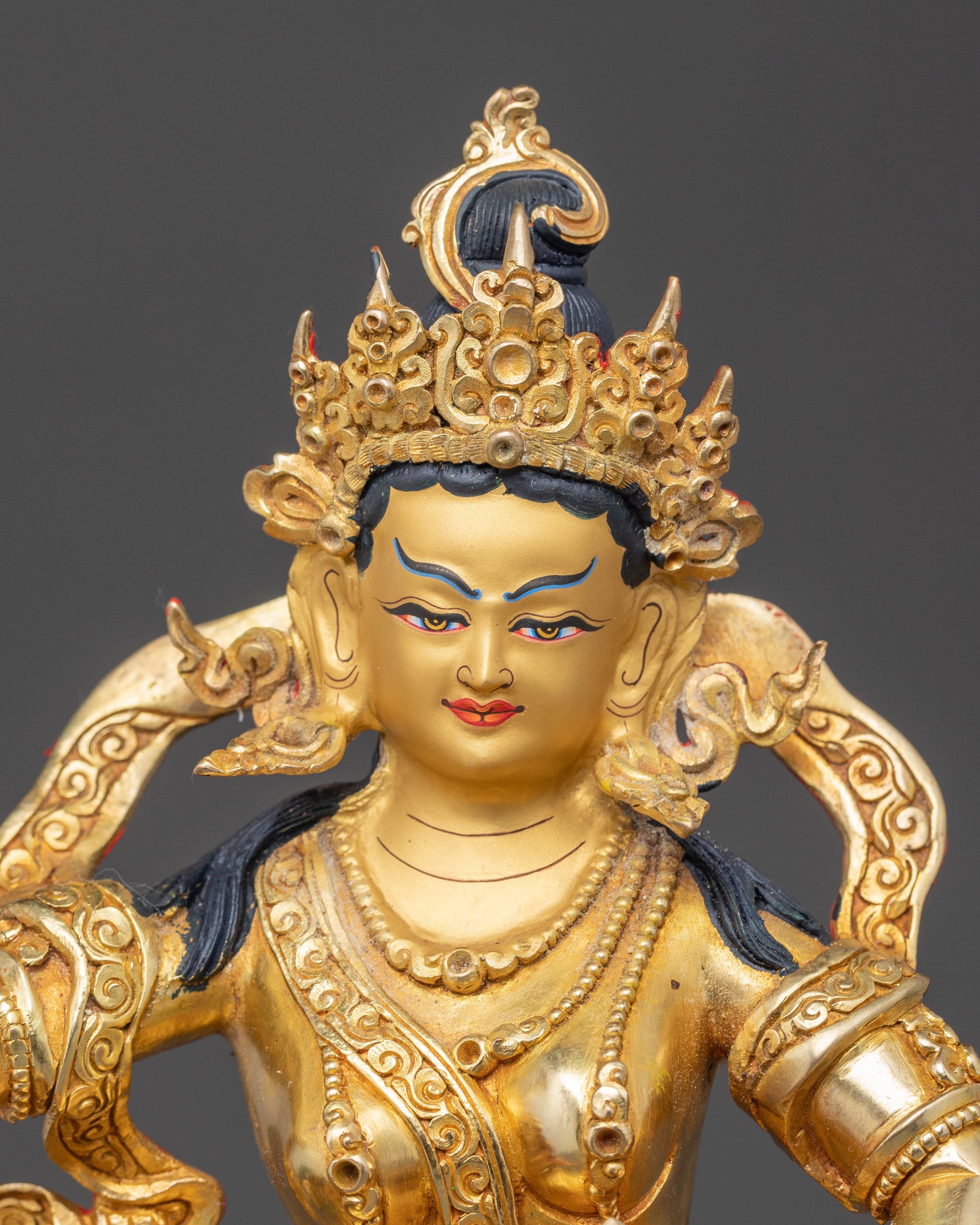 Sculpture of Tseringma, Tibetan Goddess | Divine Protector