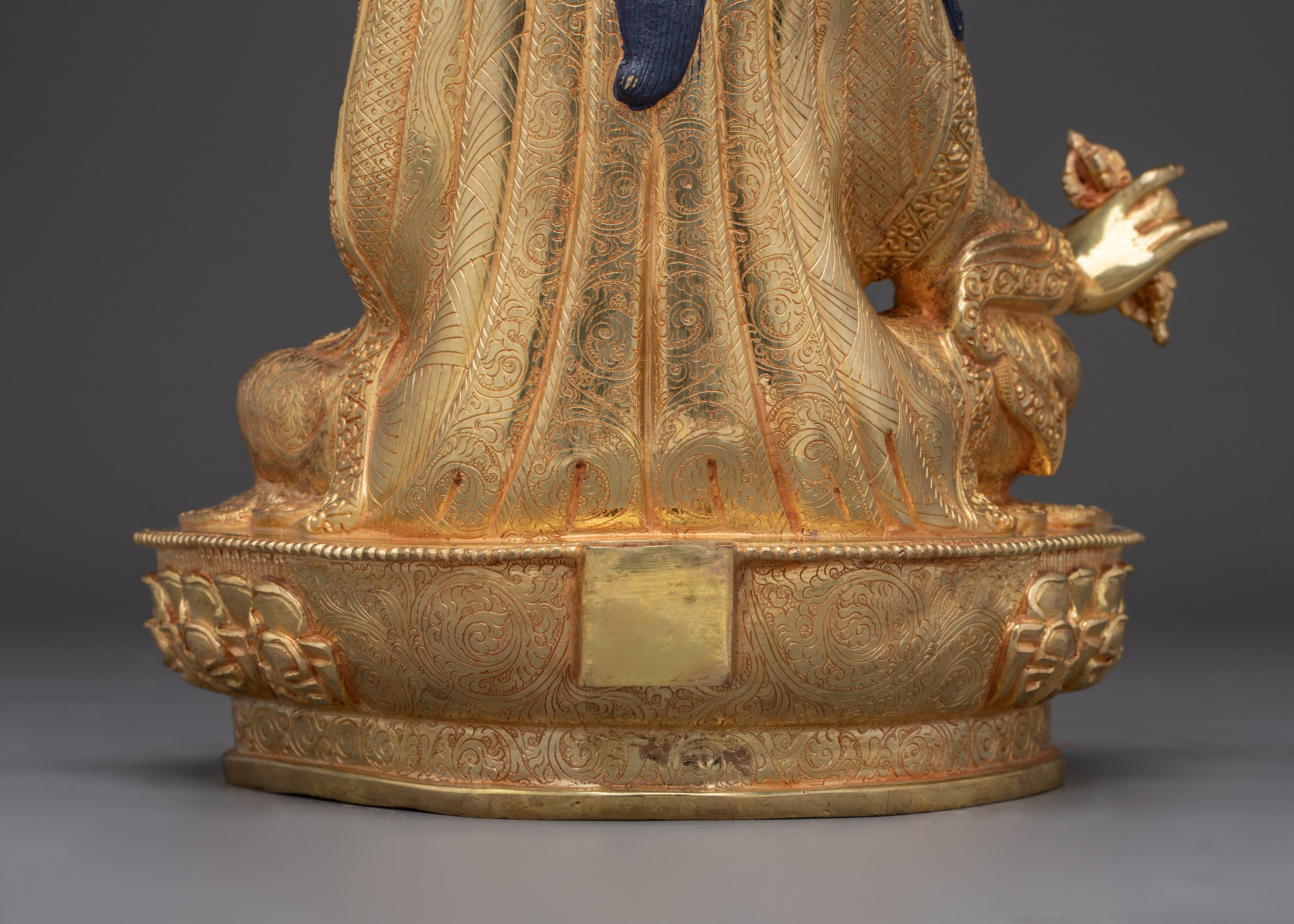 Traditional Himalayan Art of Guru Rinpoche | Tibetan Tantric Master