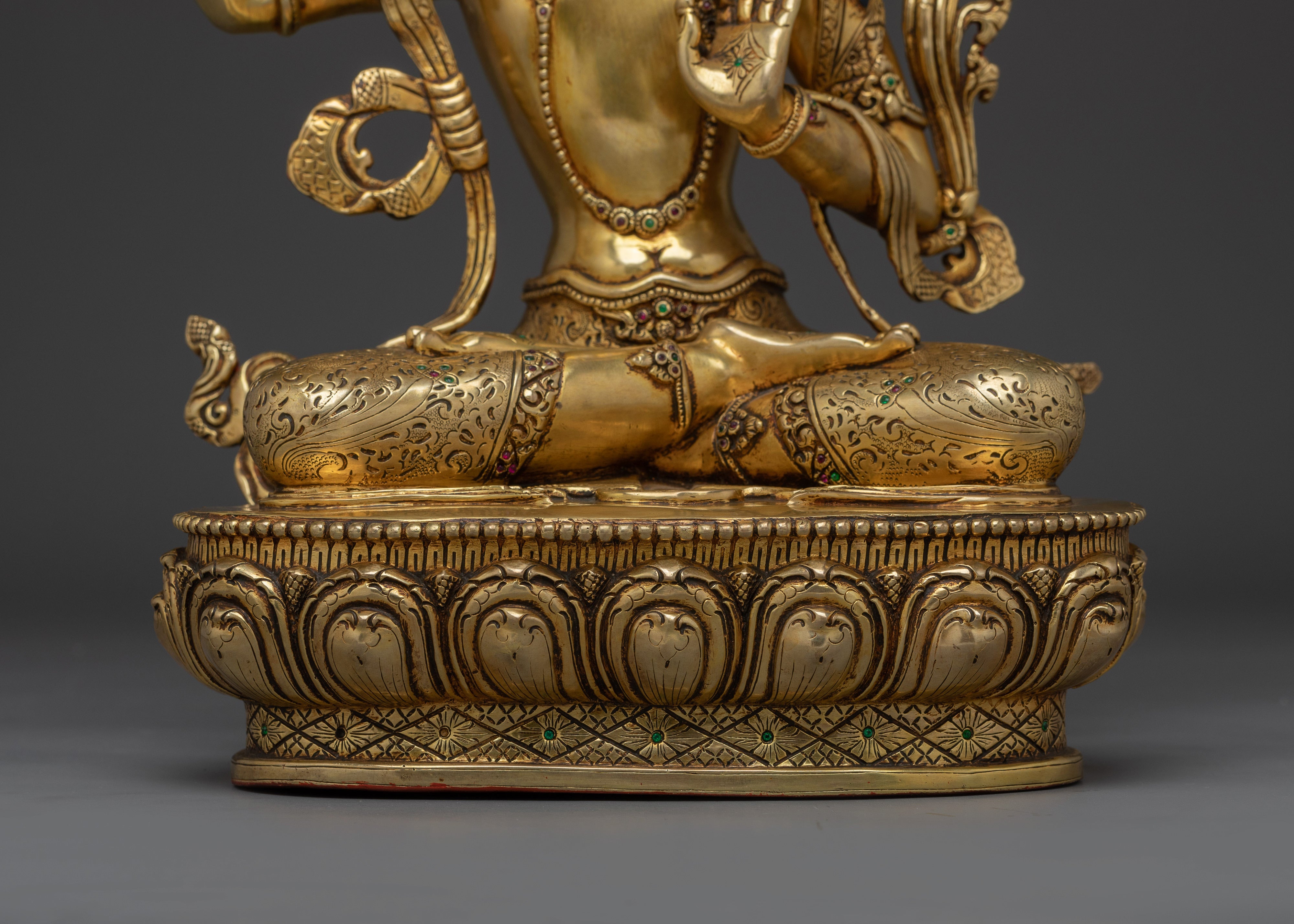 Sculpture of Tibetan Buddhist Manjushri | The Embodiment of Insight and Compassion
