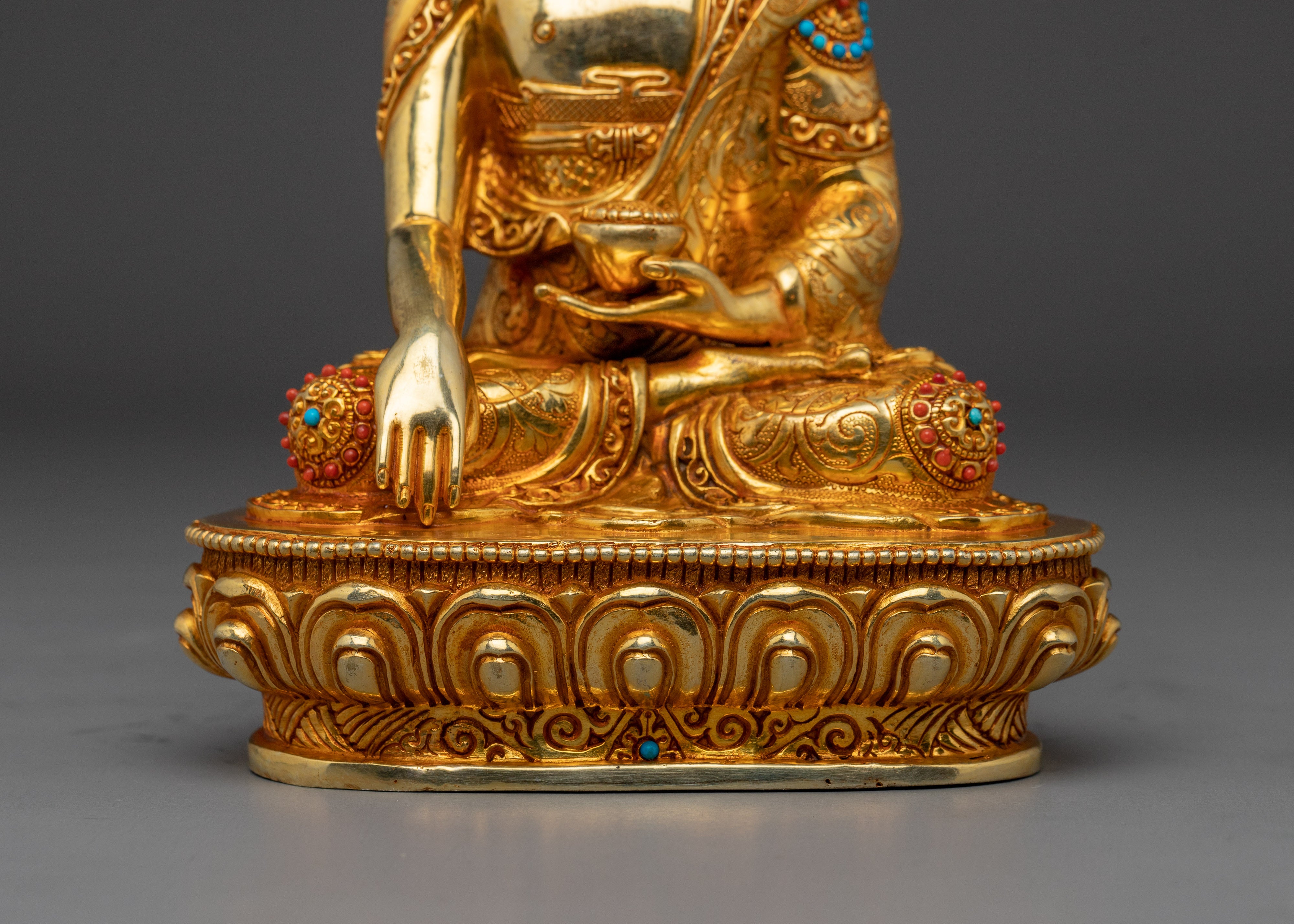 Buddha Enlightenment Statue Shakyamuni | Copper Body 8.1" Sculpture