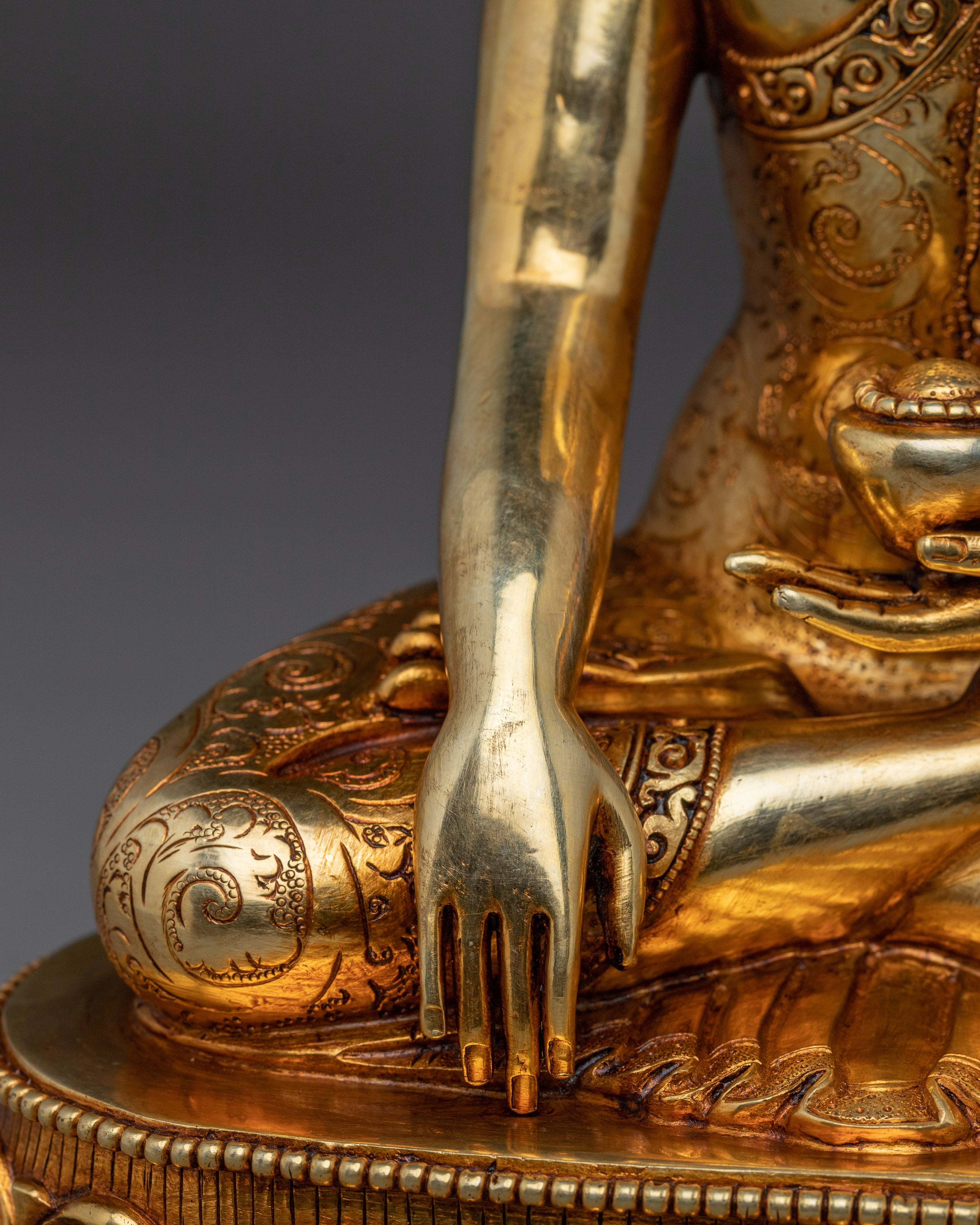 Handmade Serene Gautama Buddha Art | Shakyamuni Buddha - Founder of Buddhism
