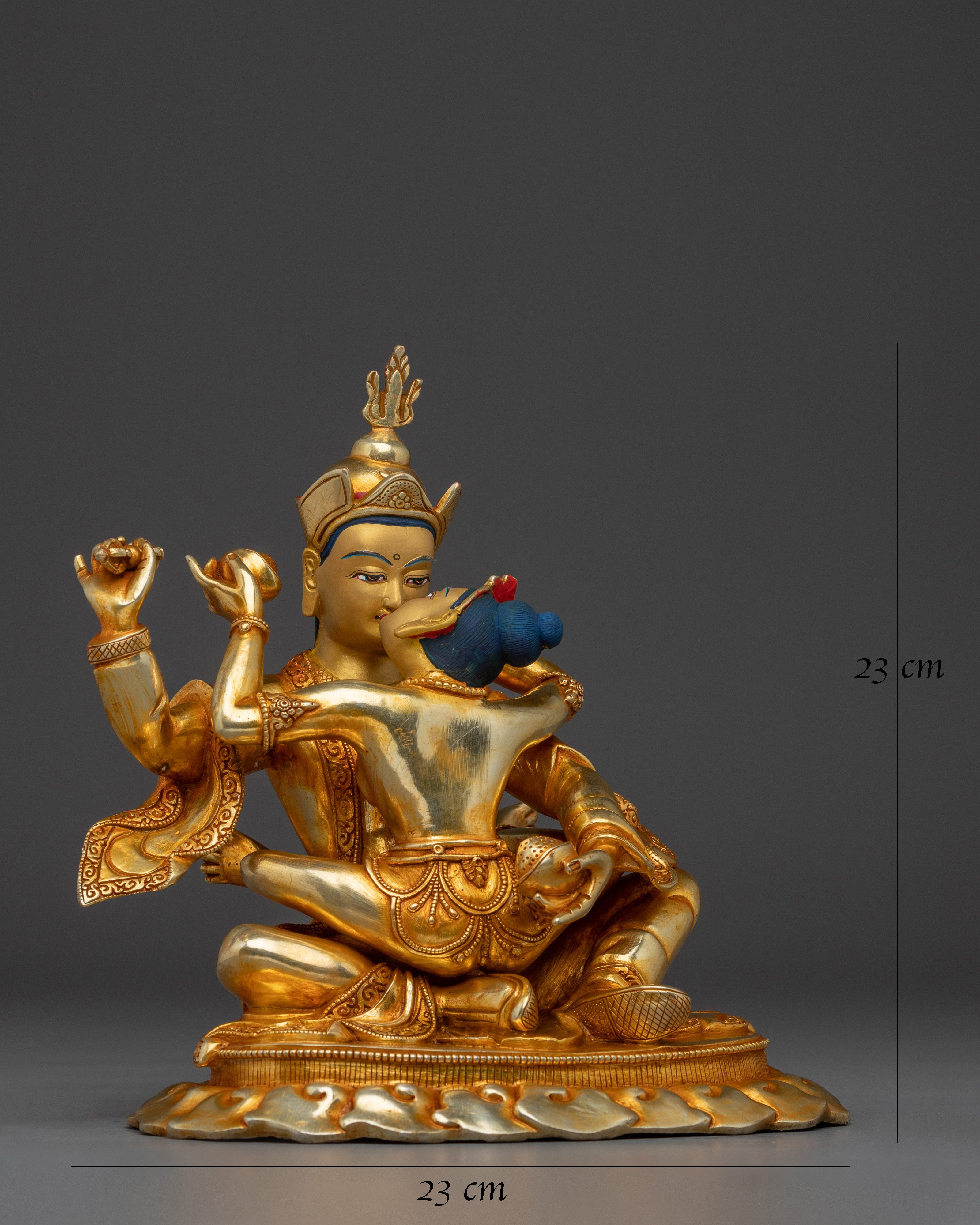 guru-rinpoche-statue-with-consort