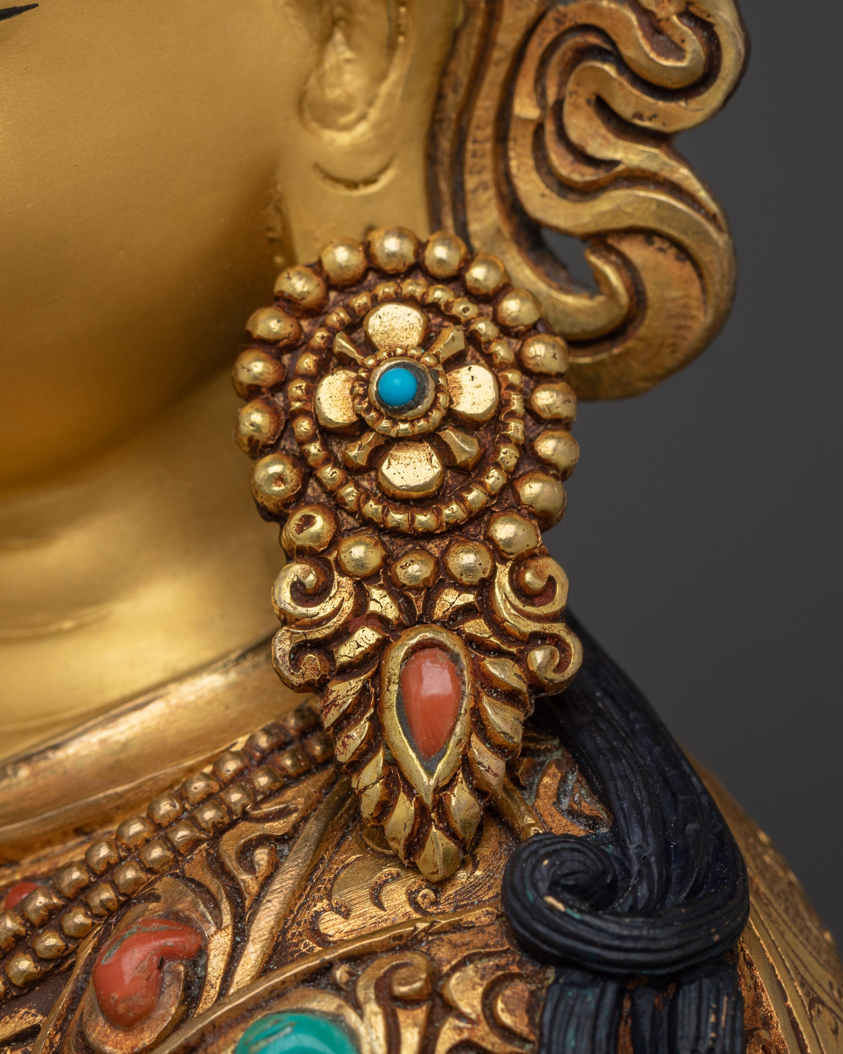Sacred Tantric Buddhism Padmasambhava Sculpture | Spiritual Zen Artwork