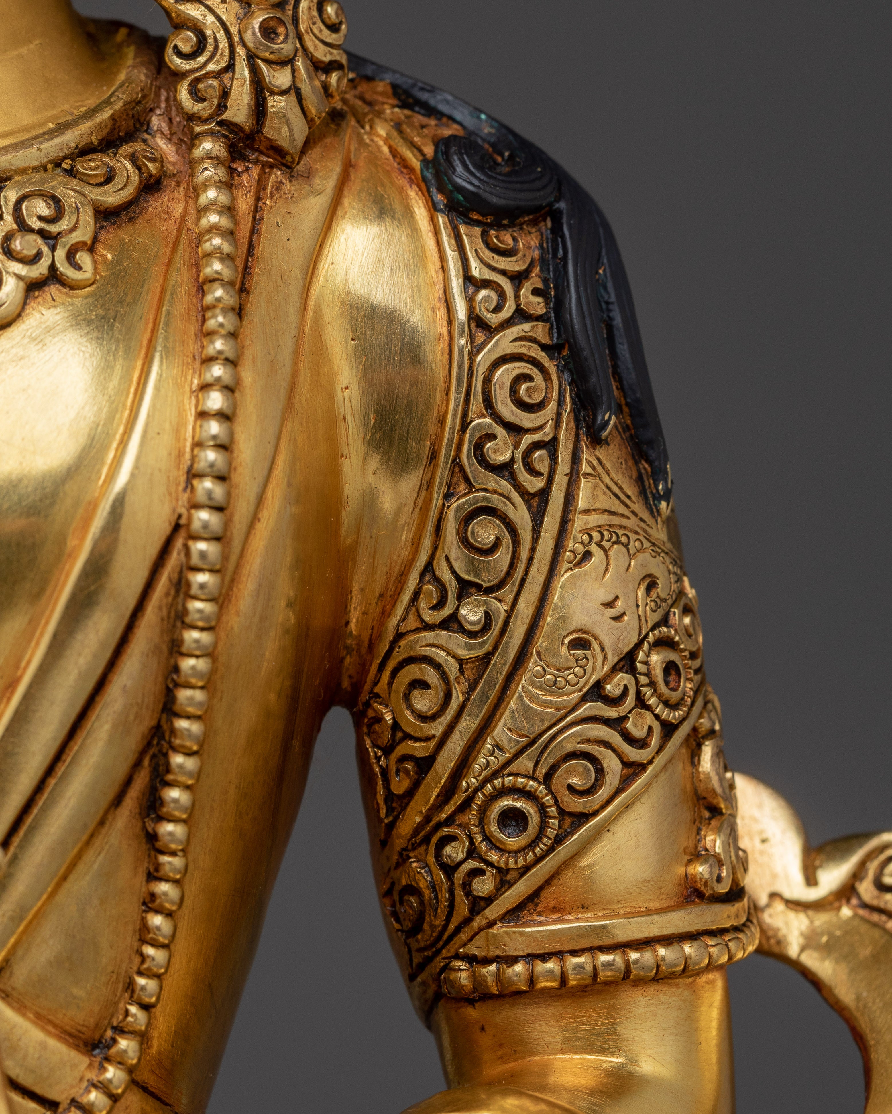 Serene Amitayus Statue | Buddha of Boundless Light