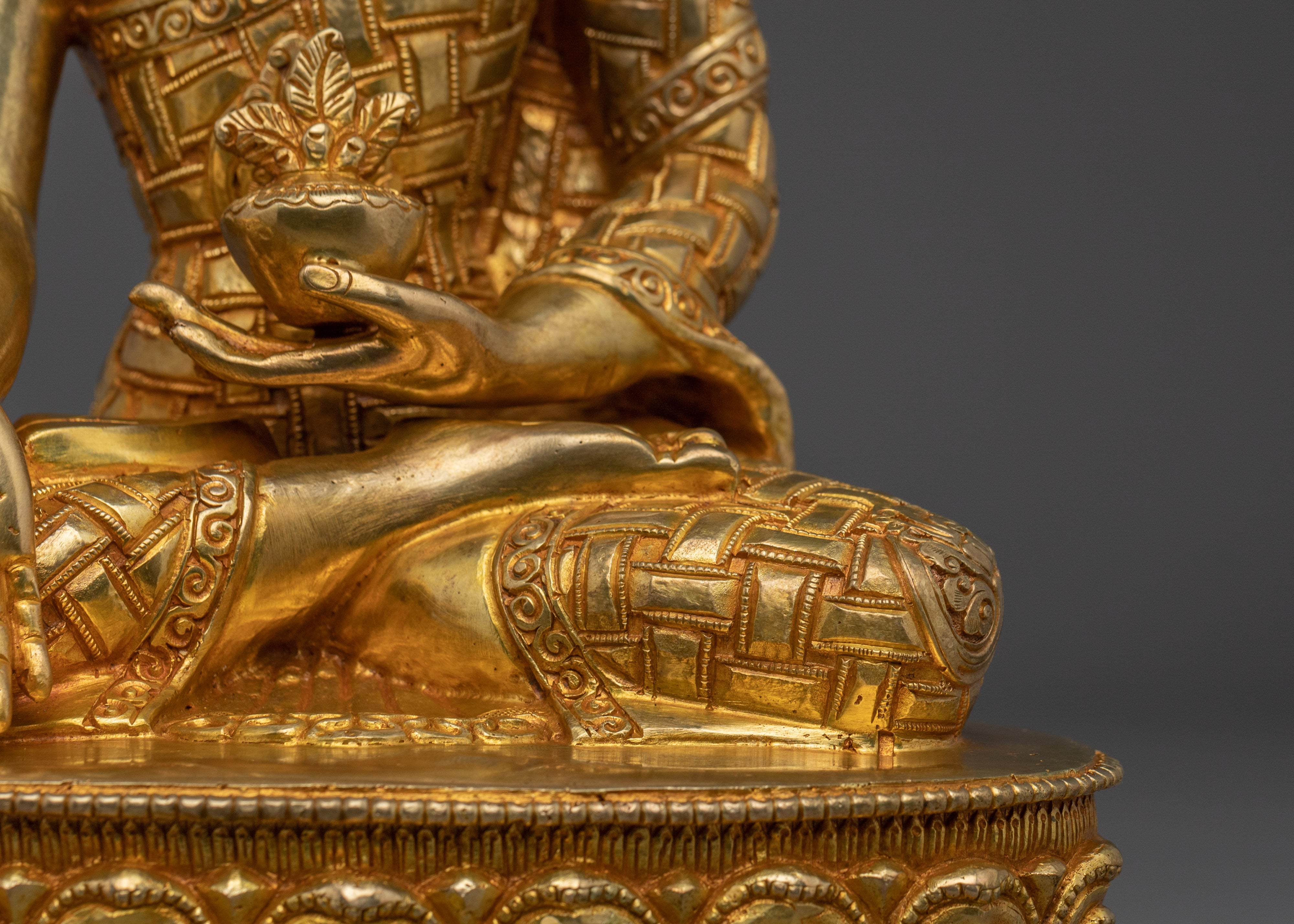 Traditional Medicine Buddha Artwork | Symbolizing healing and longevity