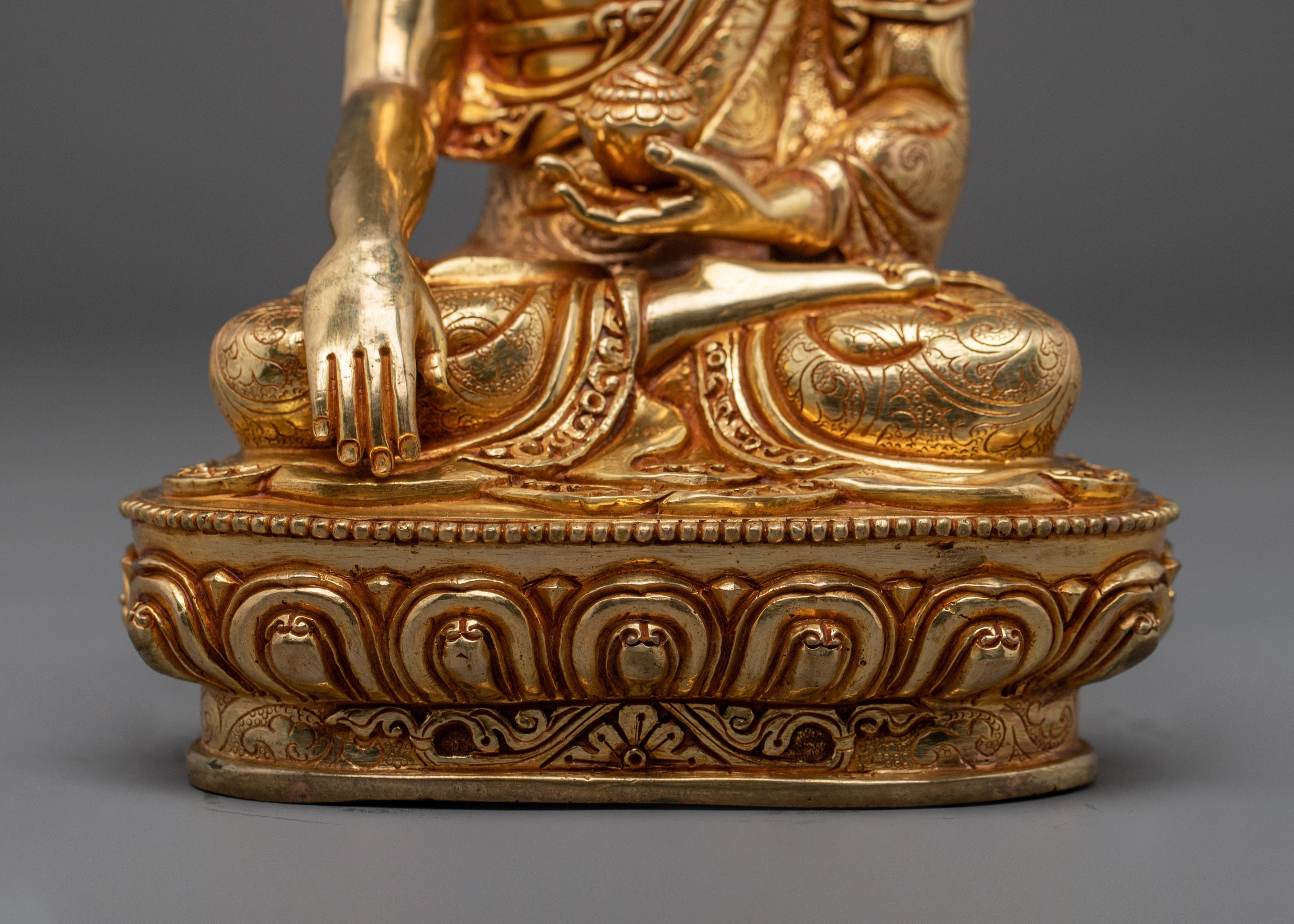 Handmade Gautama Buddha Art - Dharma Teacher | Copper Body 8.3" Sculpture