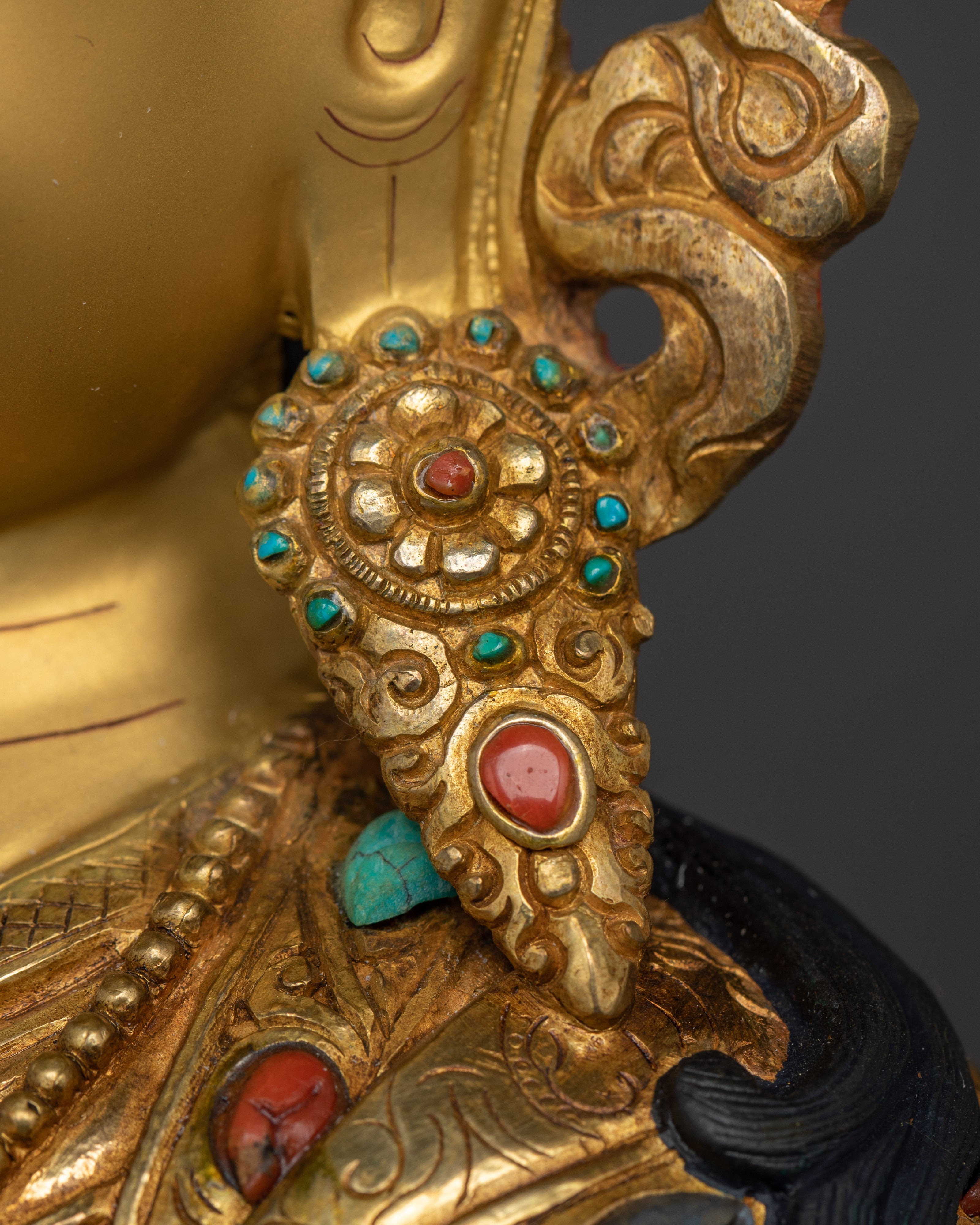 Spiritual Protector Guru Rinpoche Statue | The Tantric Sage of Himalayan Buddhism