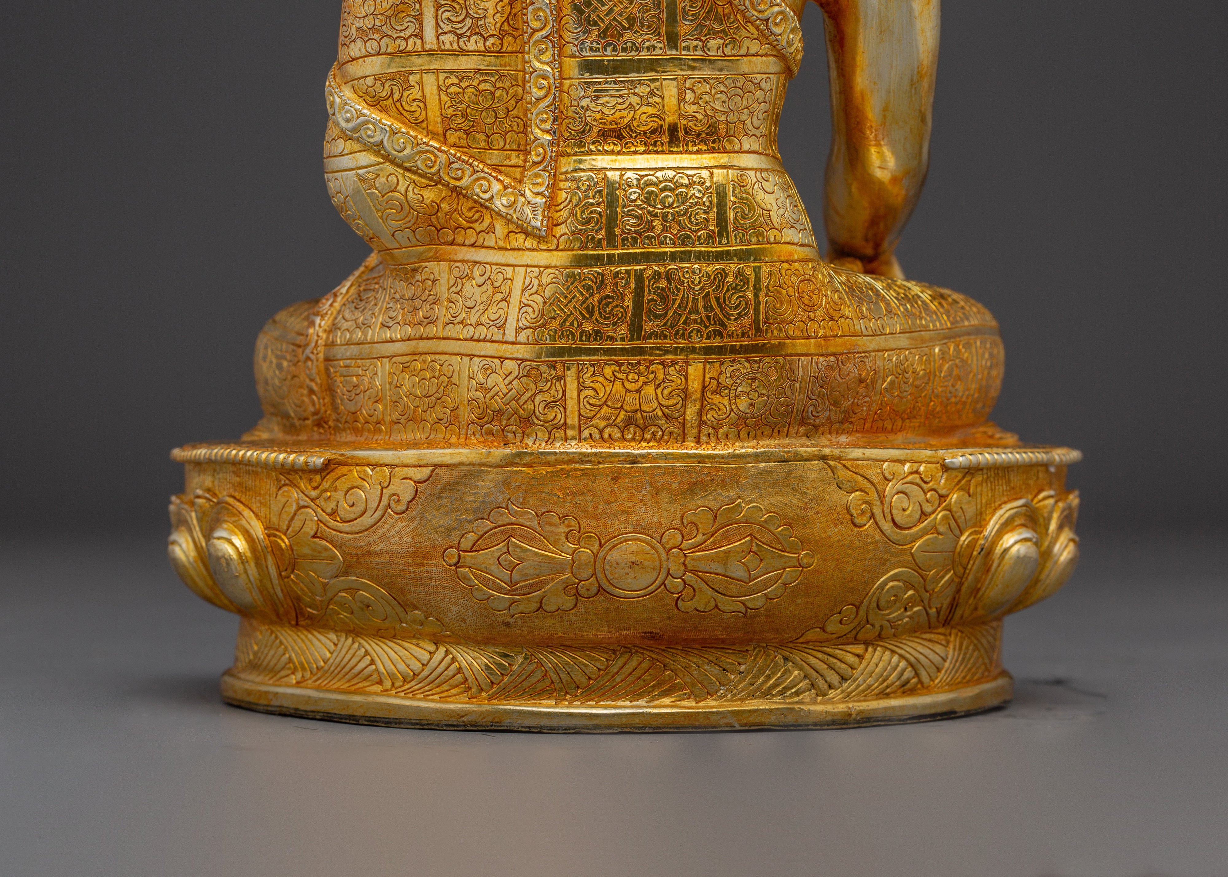 Handcrafted Copper Artwork Shakyamuni Buddha Statue | Gold and Acrylic Paintings