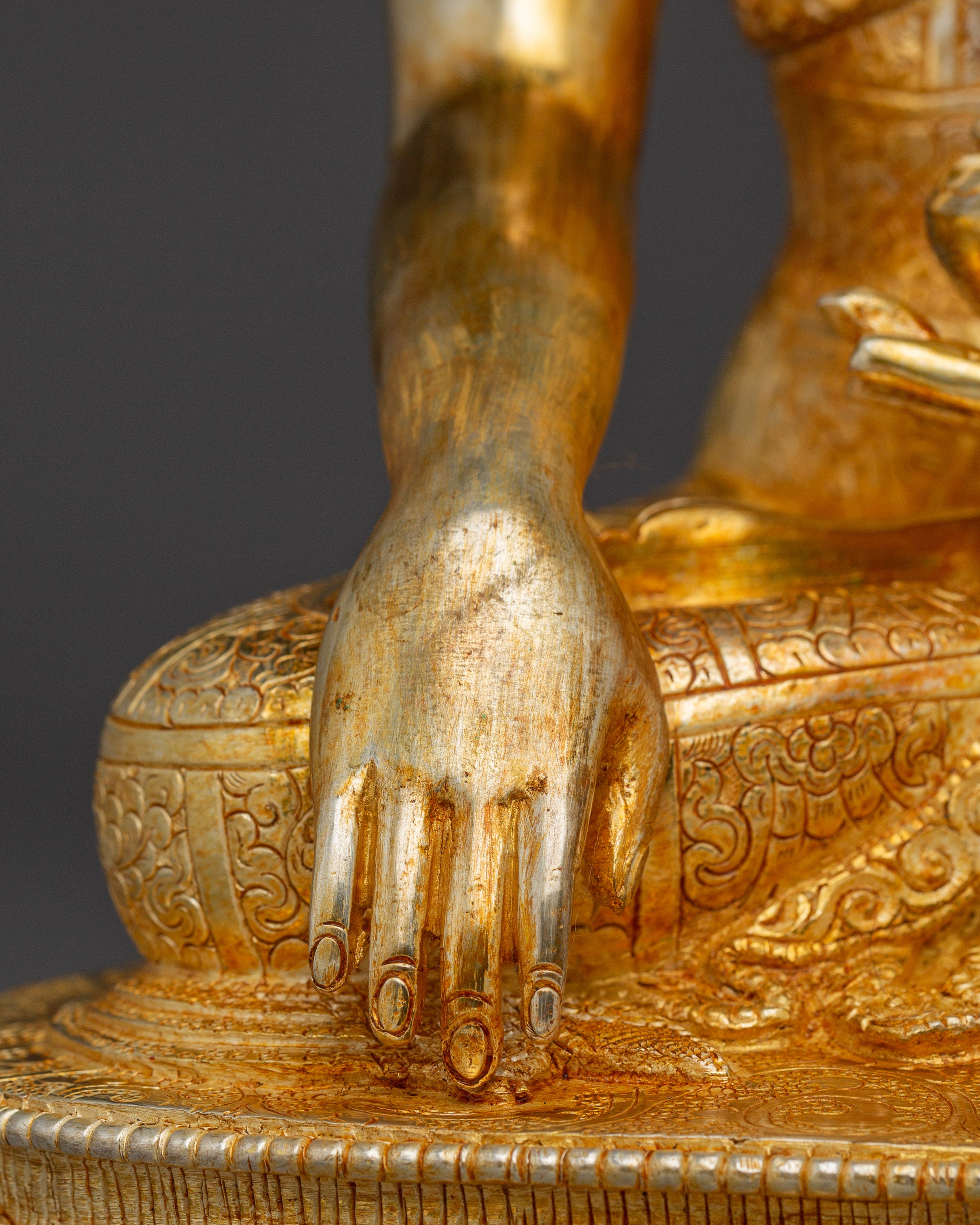 Handcrafted Copper Artwork Shakyamuni Buddha Statue | Gold and Acrylic Paintings