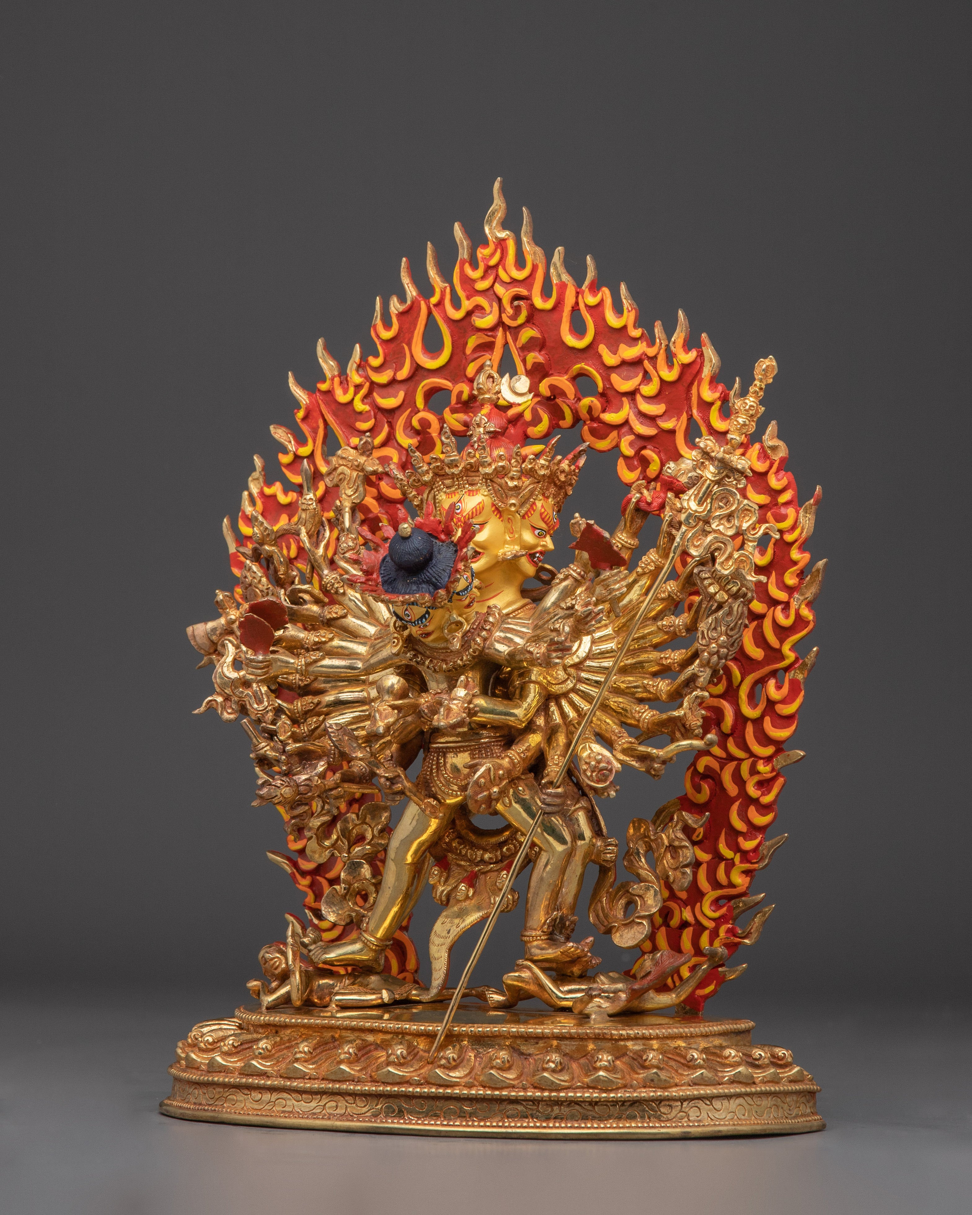 buddhist-chakrasambhara-statue