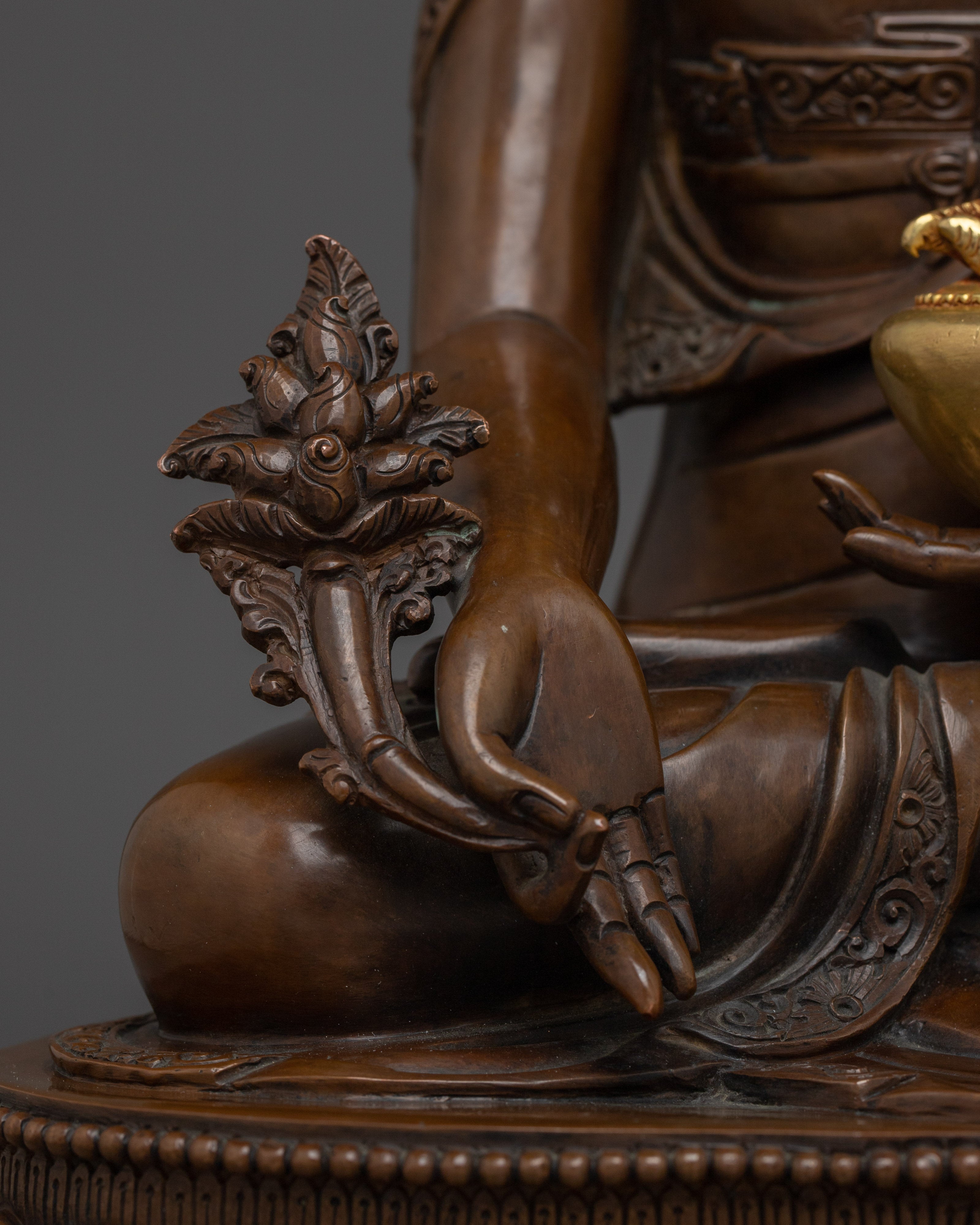 Supreme Healer Medicine Buddha Artwork | Bhaiṣajyaguru Statue