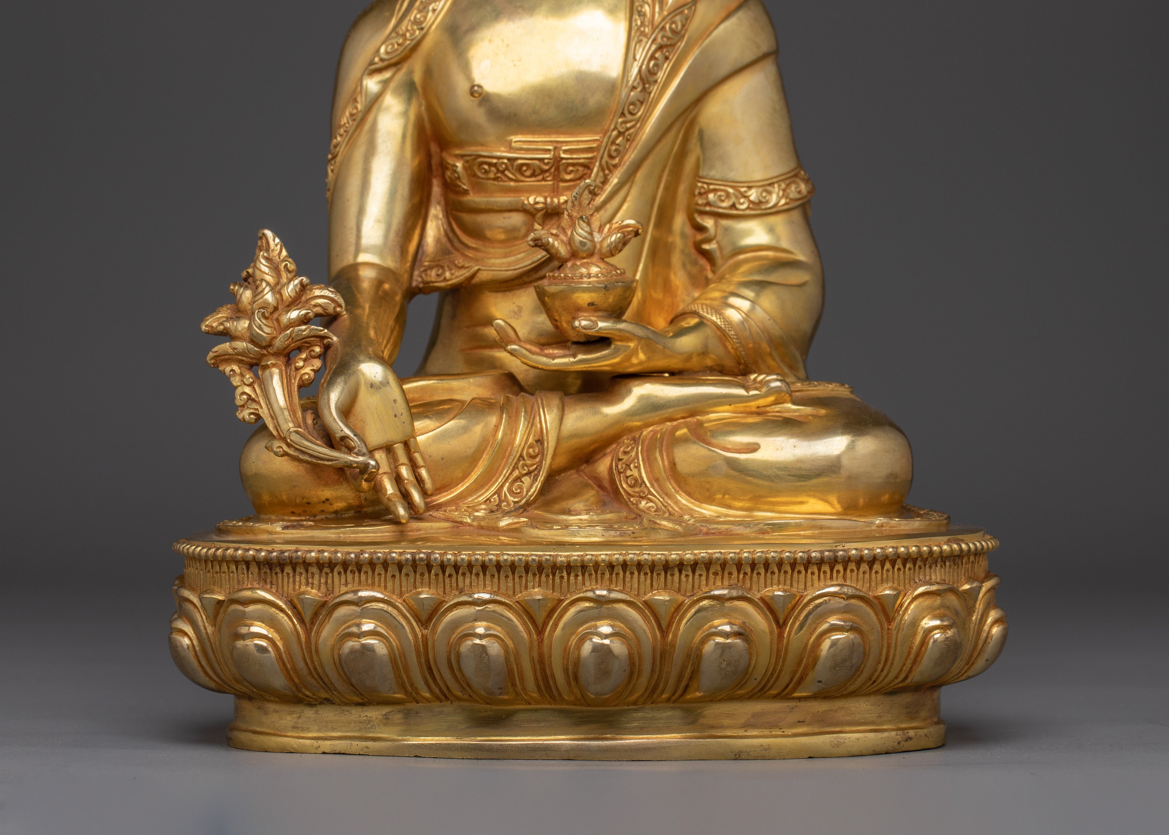 Traditional Buddhist Medicine Buddha Statue | Symbolizing healing and longevity