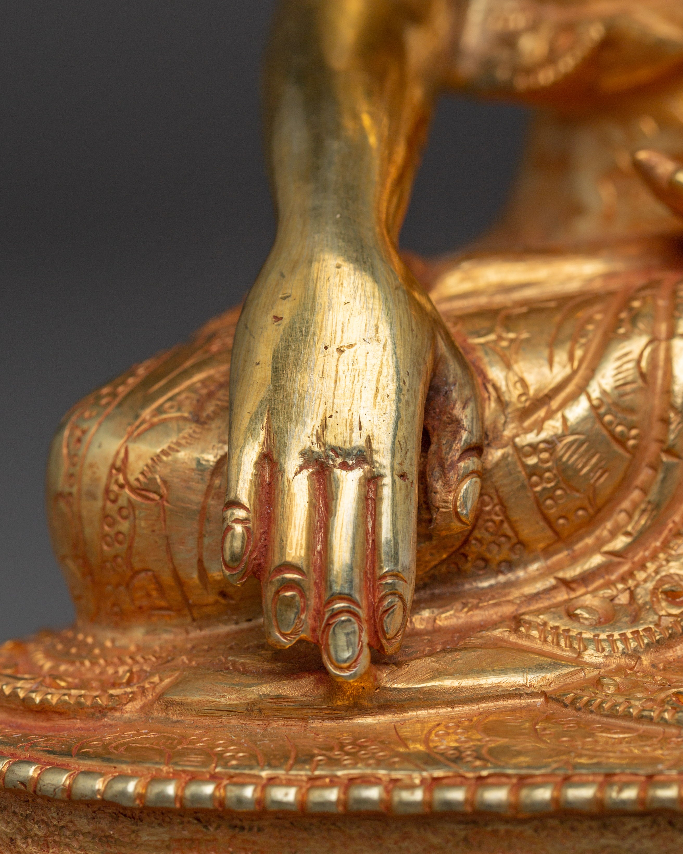 Spiritual Statue of Shakyamuni Buddha | Enlightenment Symbol
