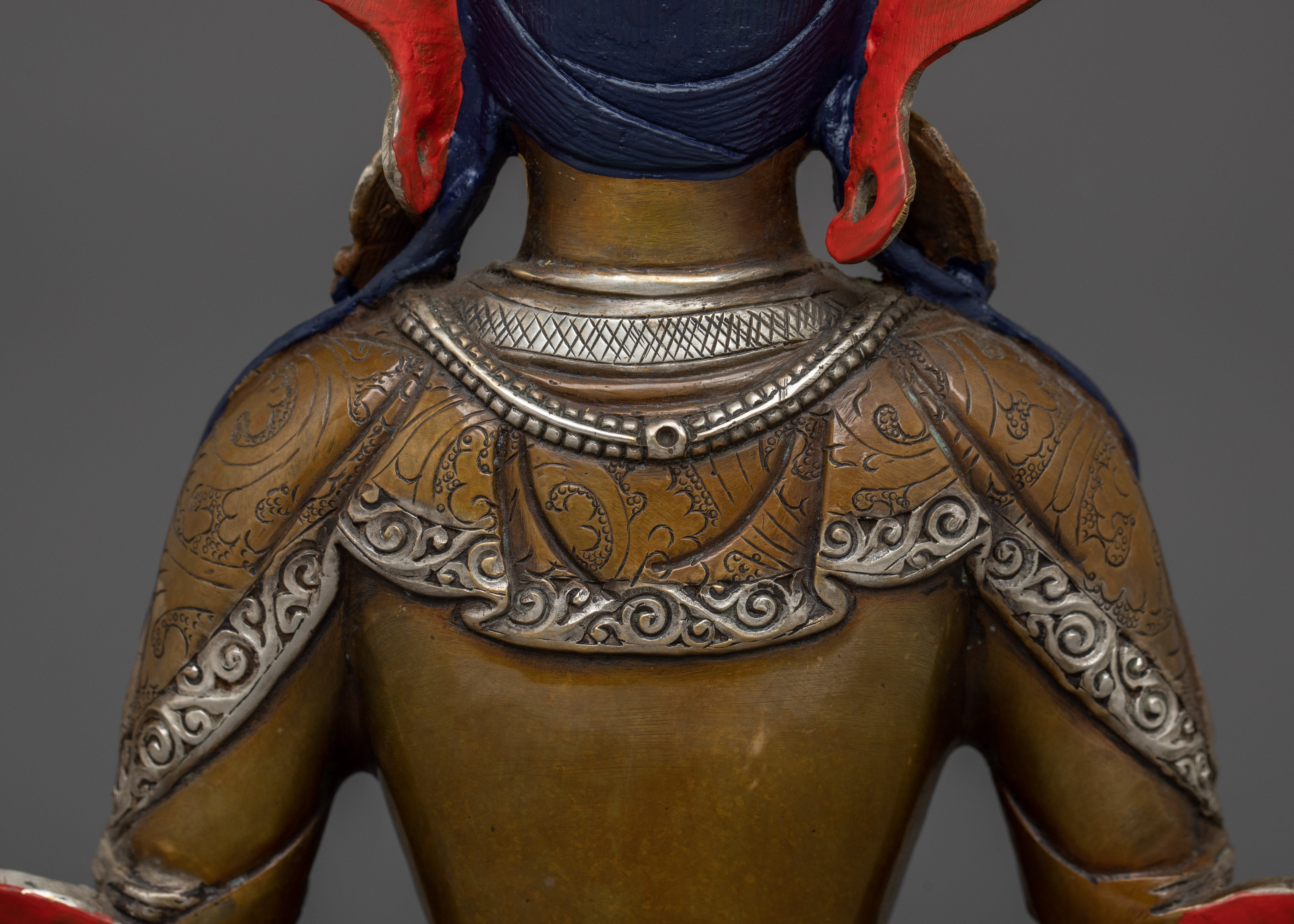 Handcrafted Amitayus Buddhist Oxidized Statue | Spiritual Altar Decor for Meditation