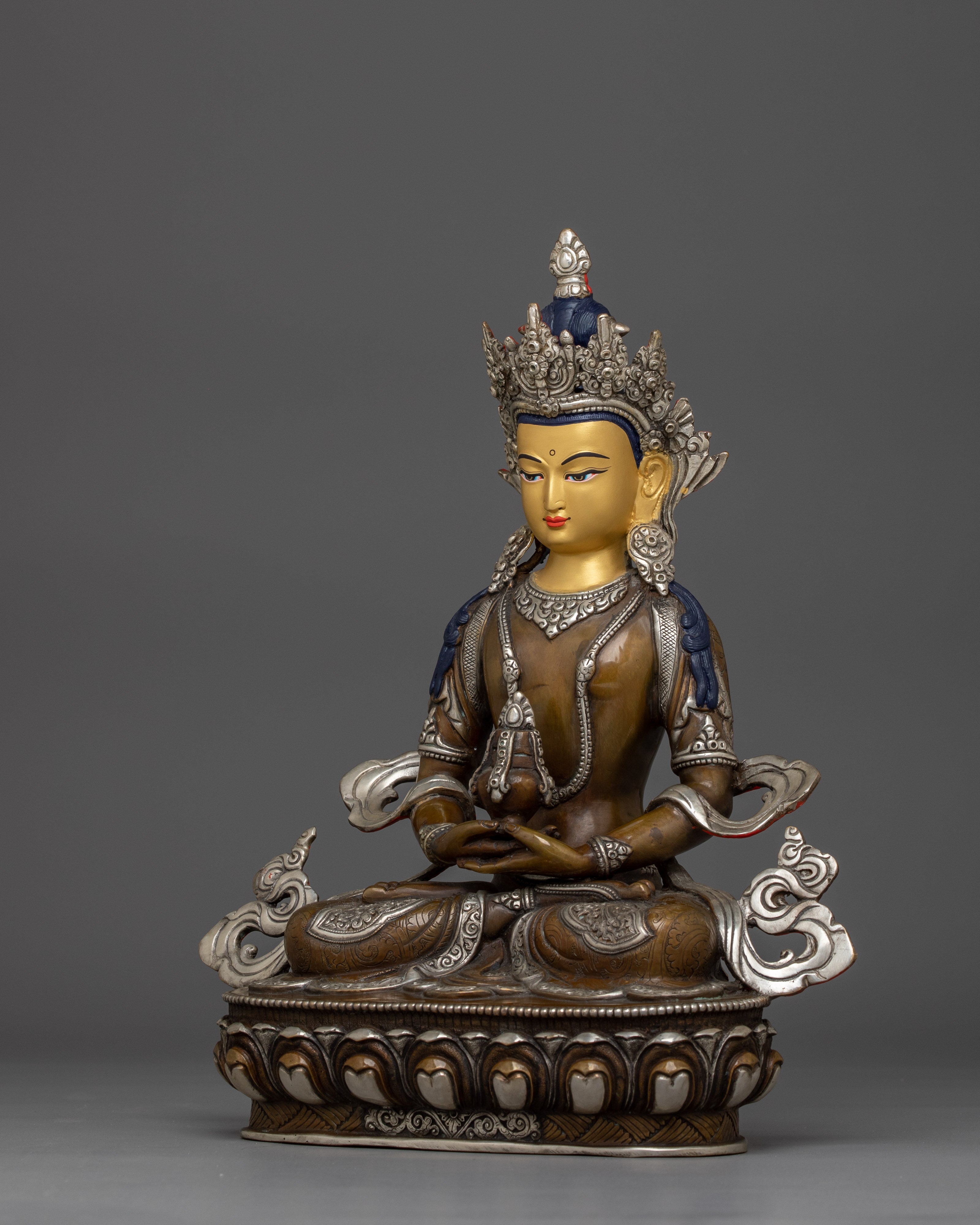Handcrafted Amitayus Buddhist Oxidized Statue | Spiritual Altar Decor for Meditation