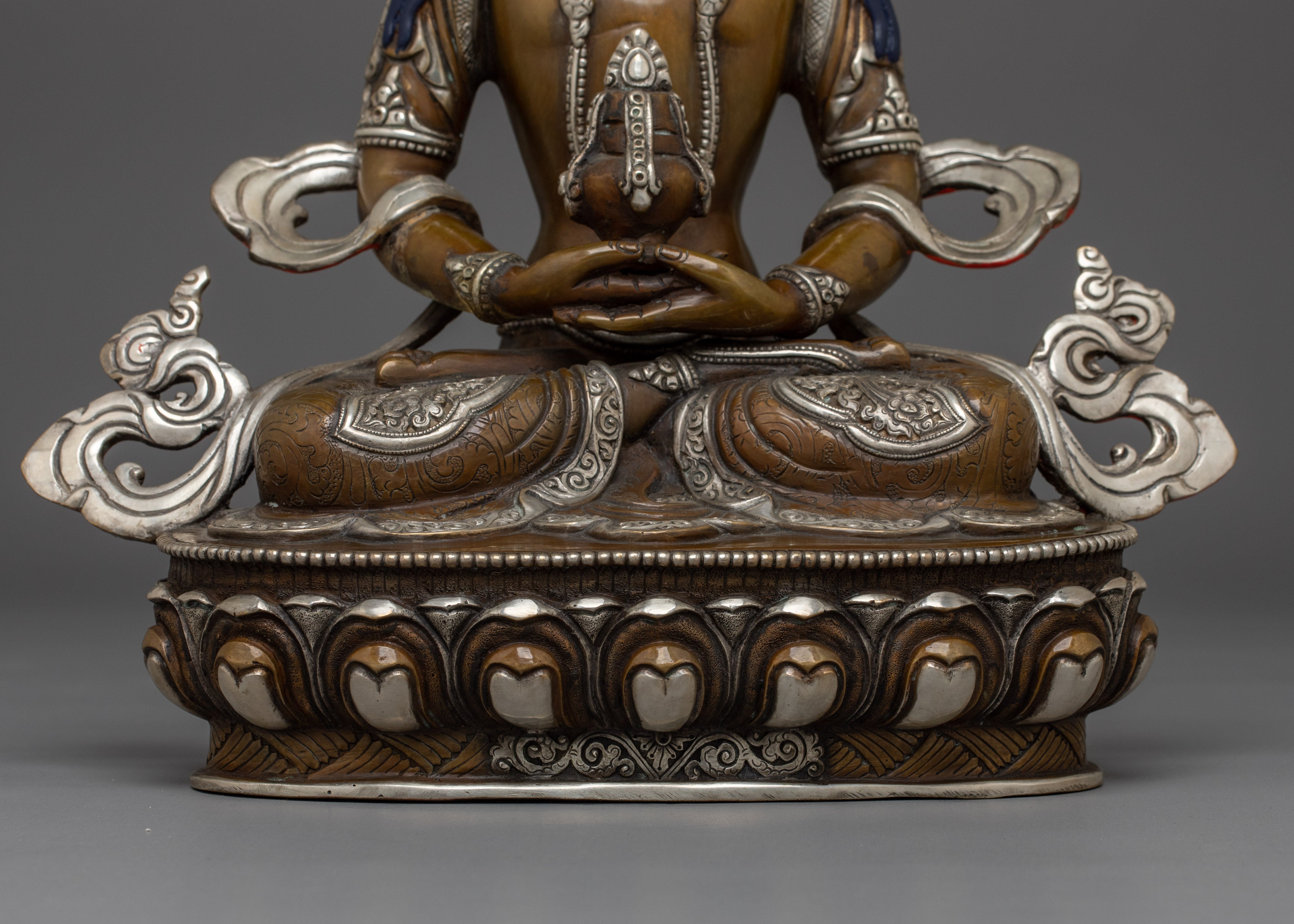 Handcrafted Amitayus Buddhist Oxidized Statue | Spiritual Altar Decor for Meditation