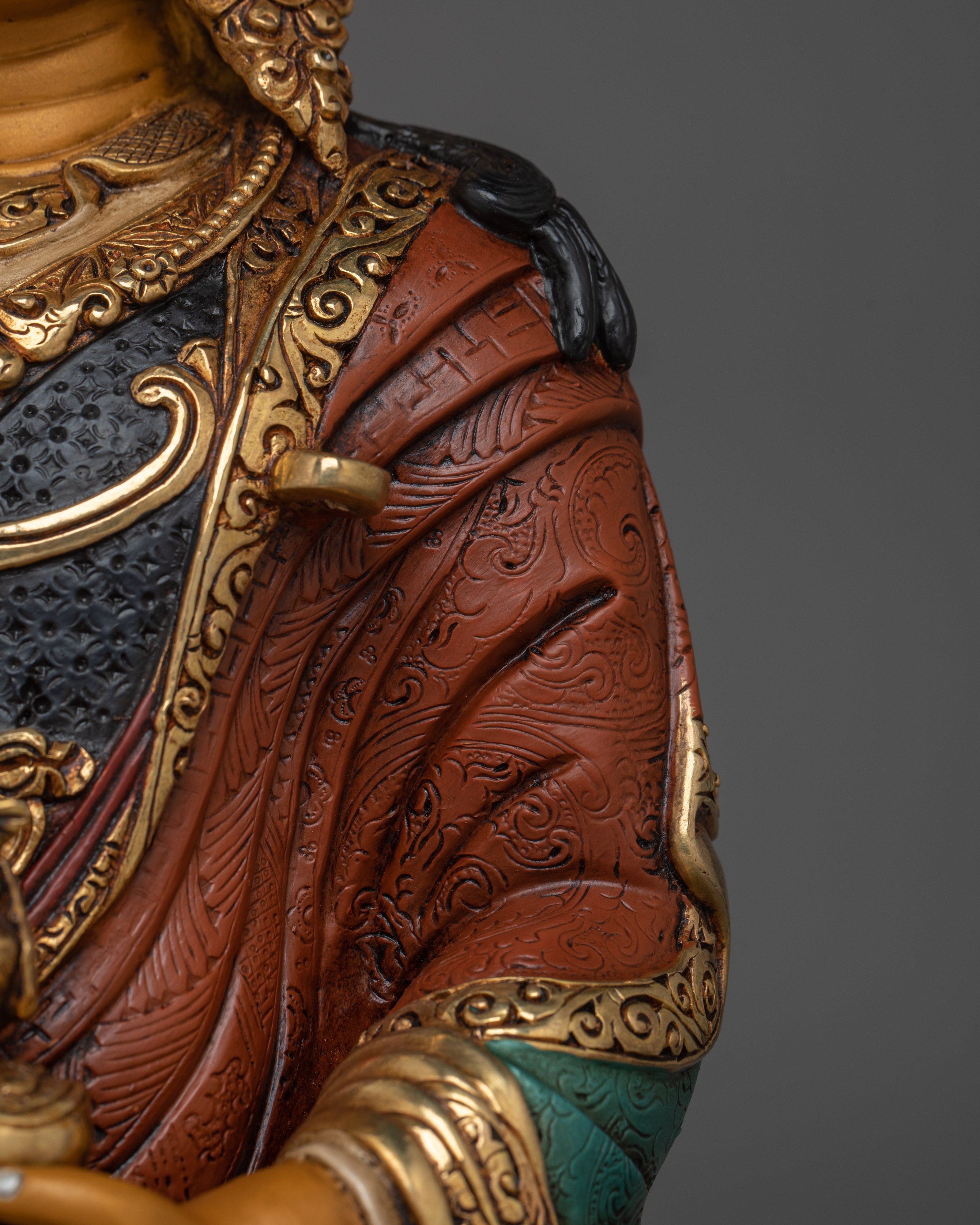 Spiritual Sculpture of Guru Rinpoche | Lotus-Born Master