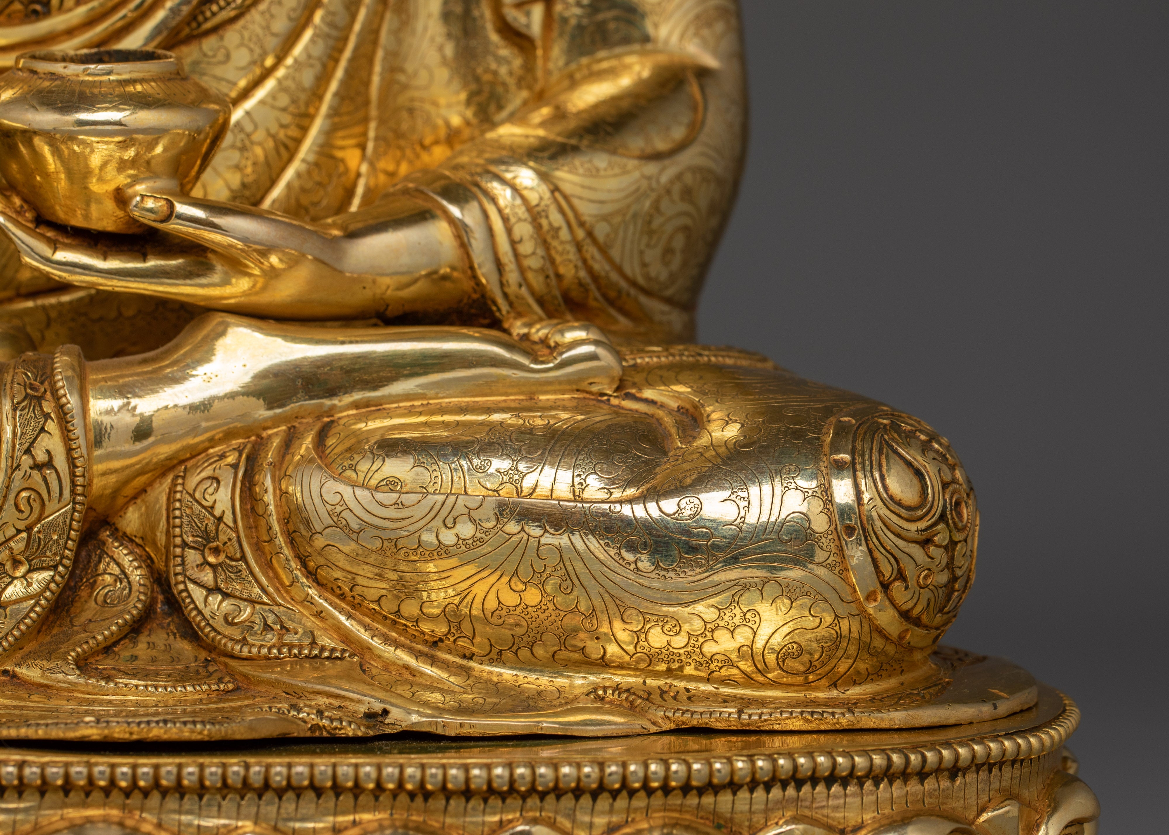 Shakyamuni Buddha Spiritual Peaceful Statue | Dharma Teacher