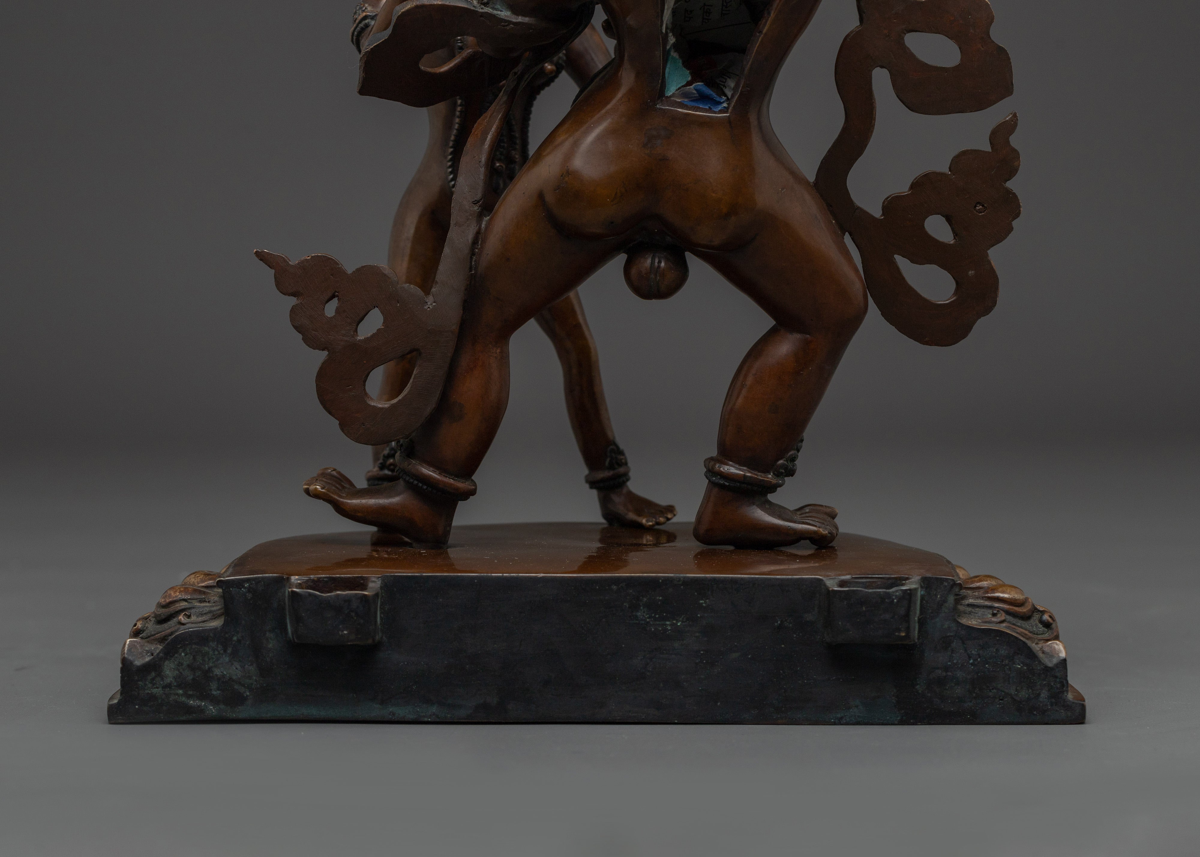 Handcrafted Ganesh statue in oxidized copper | Meditation and Spiritual Decor