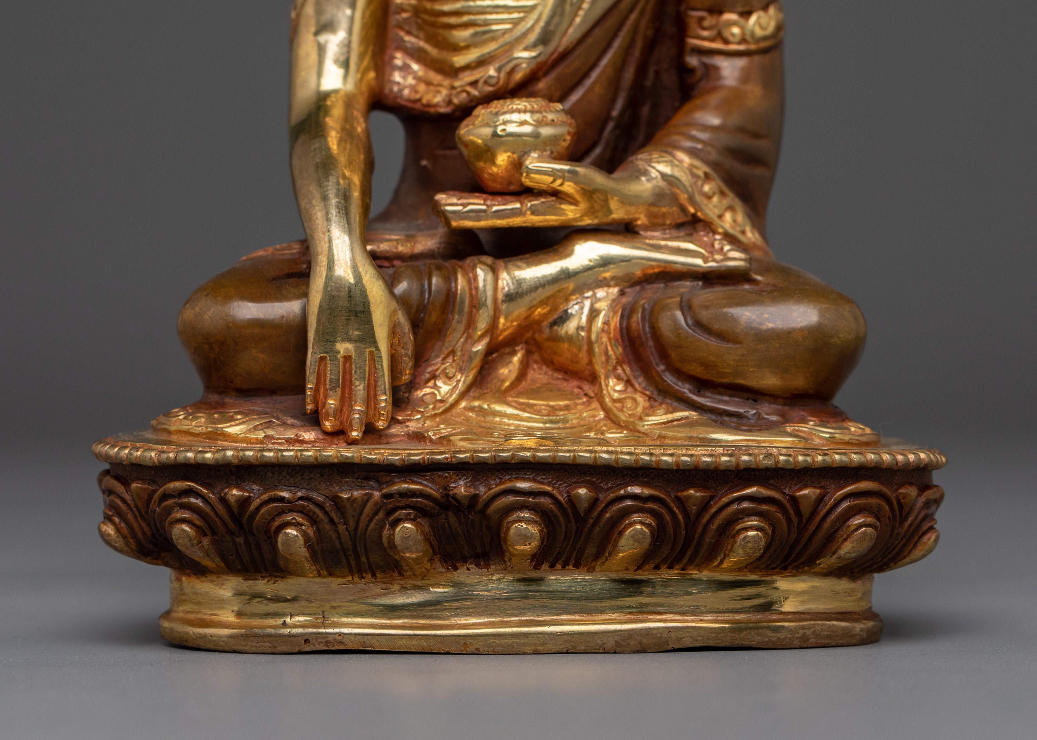 Gautama Buddha Spiritual Decor Statue | Shakyamuni Buddha Artwork