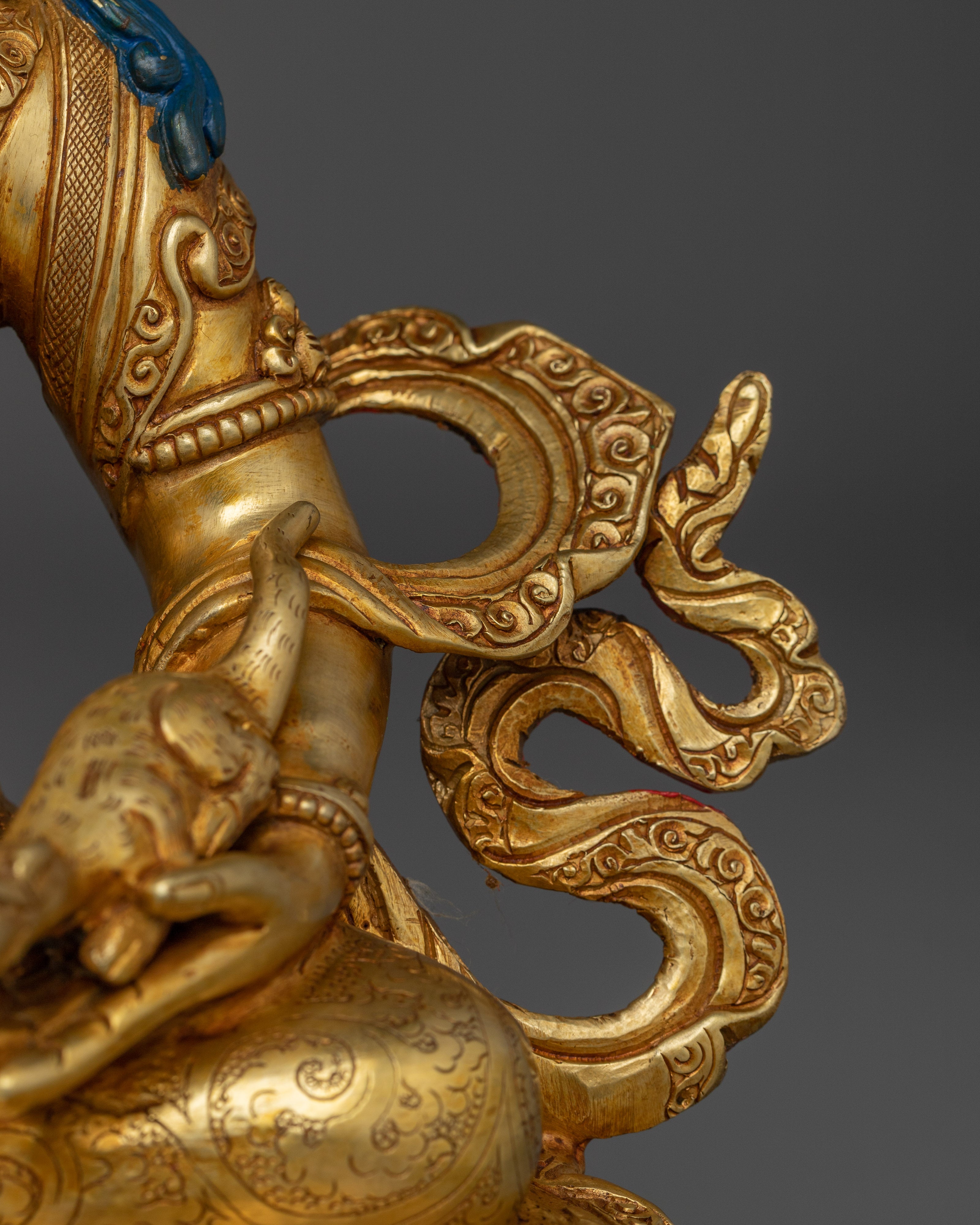 Wealth Lord Dzambhala Golden Statue | Guardian of the Wealth